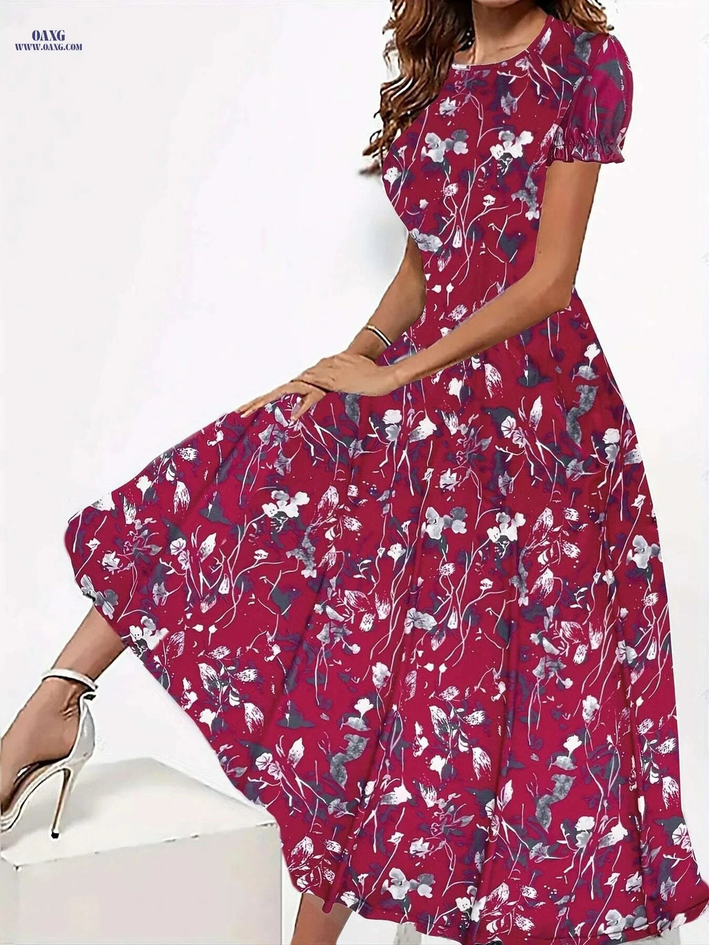 Elegant Floral Print Crew Neck Dress - Women's Short Sleeve Style   OAXG 