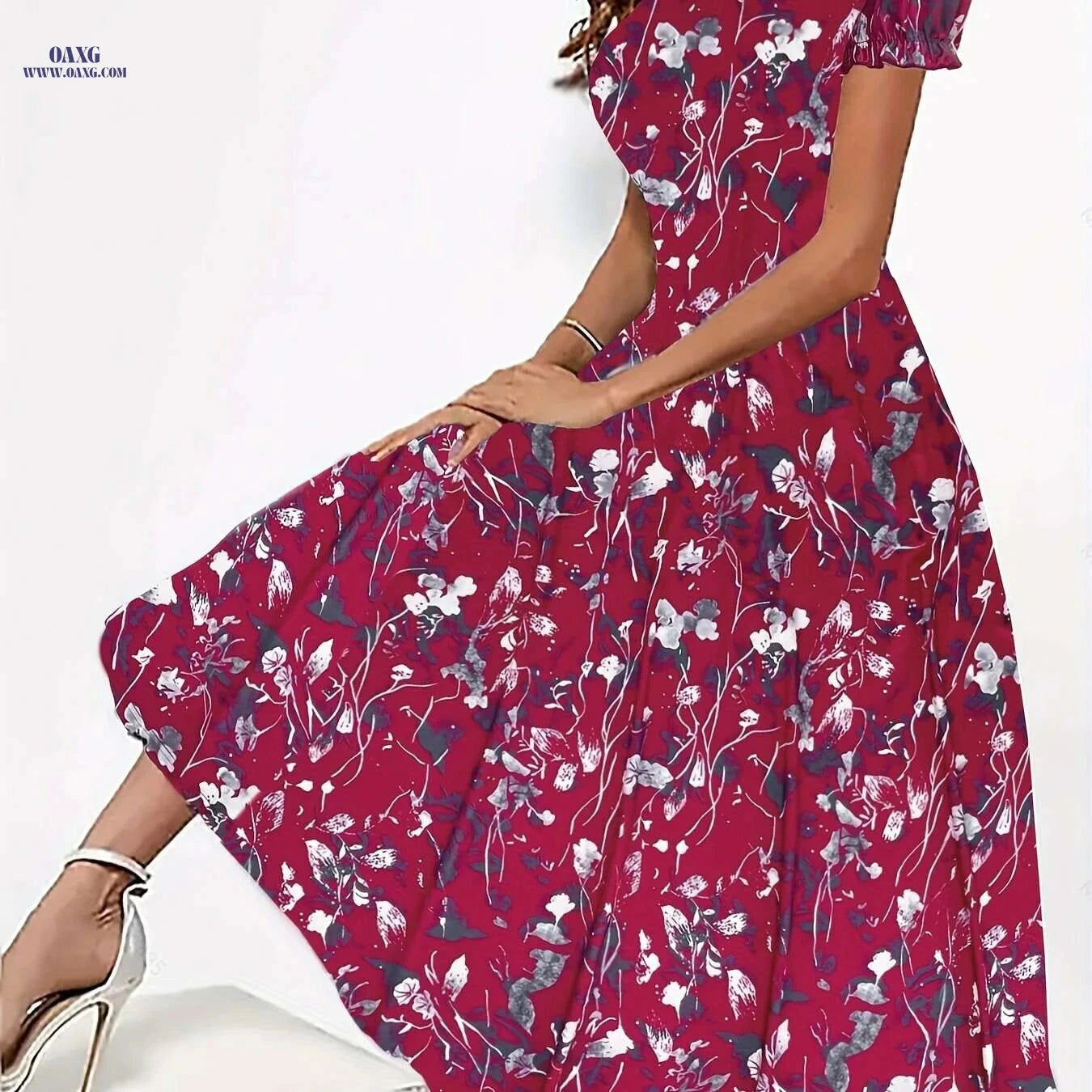 Elegant Floral Print Crew Neck Dress - Women's Short Sleeve Style   OAXG The color of rouge / S