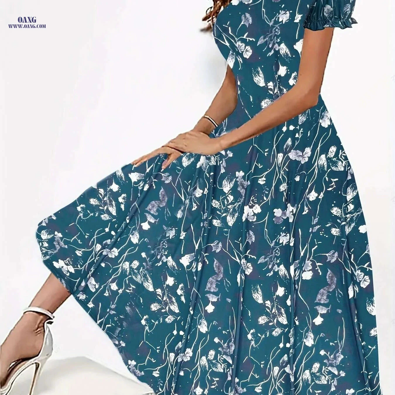 Elegant Floral Print Crew Neck Dress - Women's Short Sleeve Style   OAXG The color of rouge / S