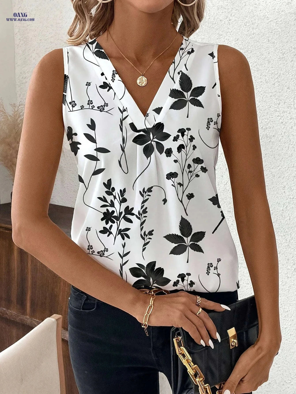 Elegant Floral Print Sleeveless Tank Top - V-Neck Summer Wear   OAXG Black Flowers / S