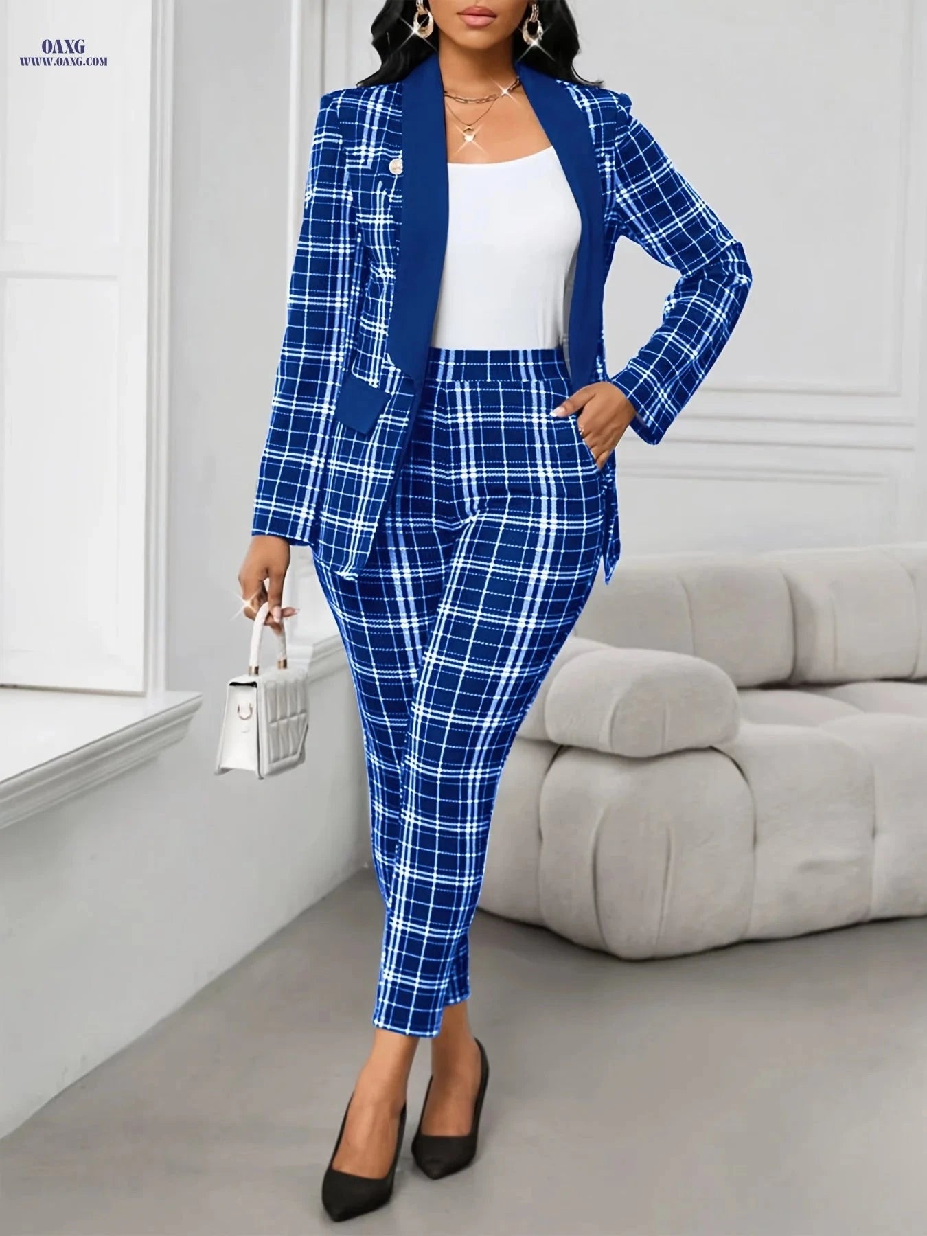 Elegant Green Plaid Suit for Women - Chic Blazer & Pants Set   OAXG 