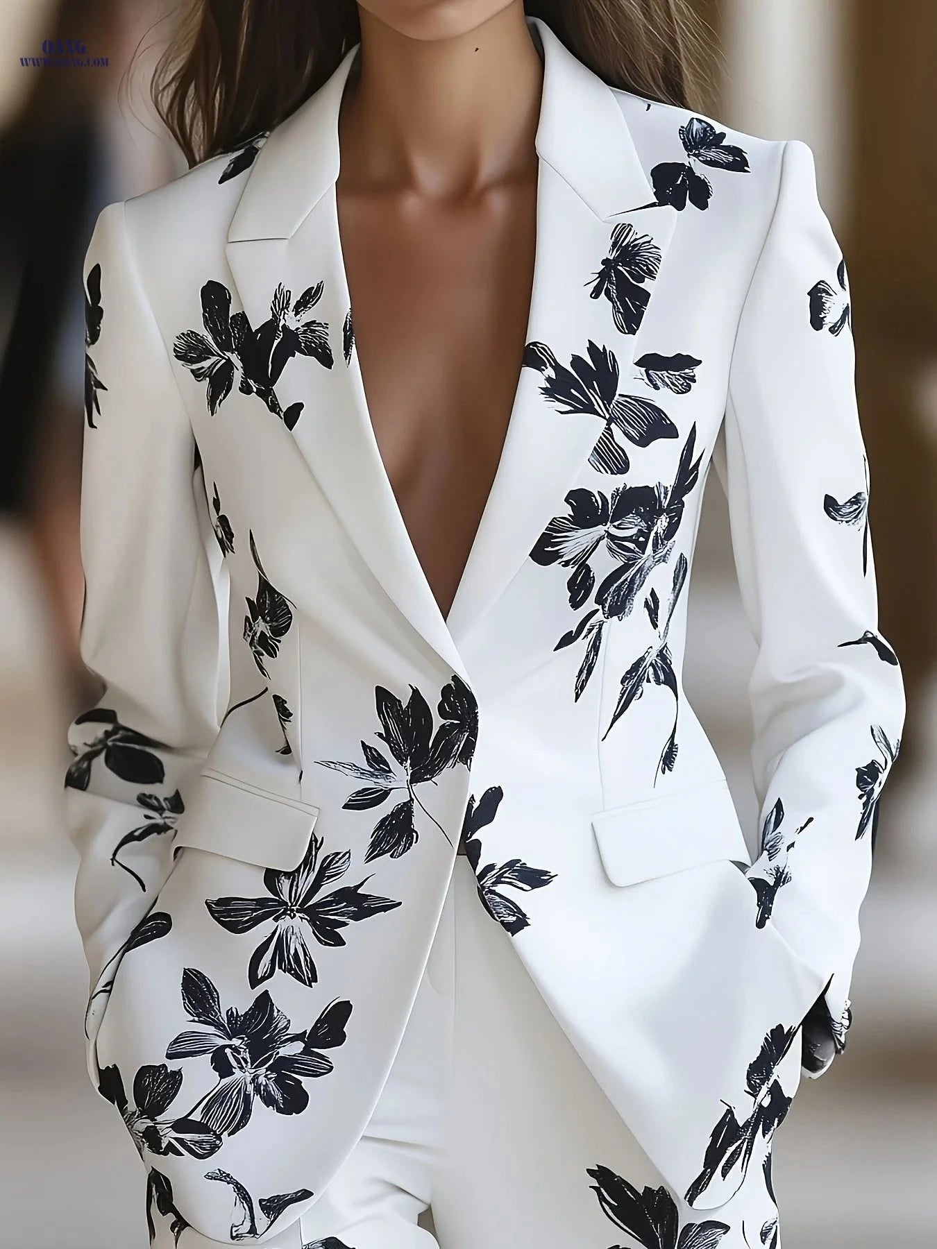 Elegant Lightweight Women's Blazer - Floral Pattern, Long Sleeve   OAXG 