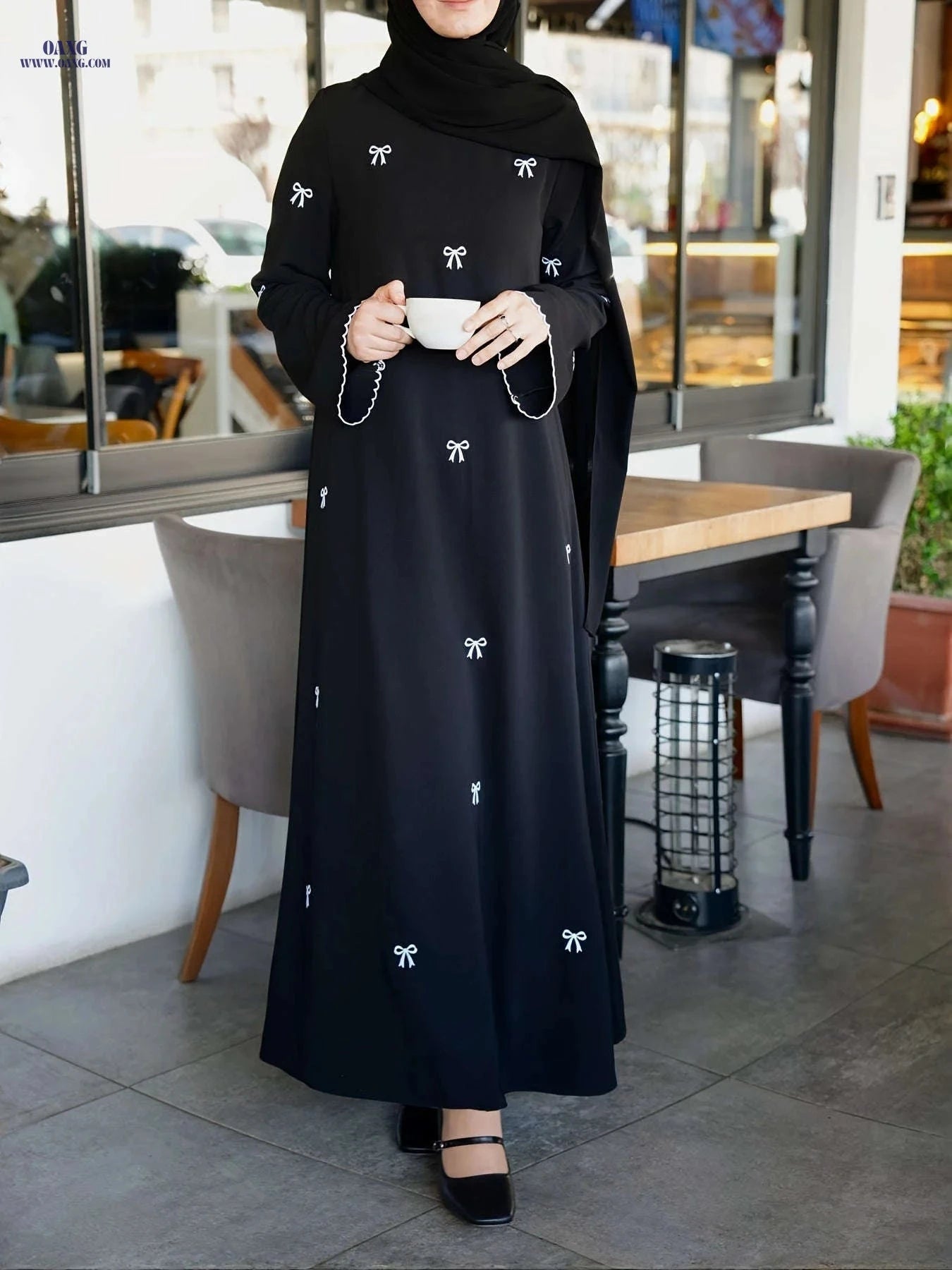 Elegant Long Ramadan Dress with Bow Embroidery