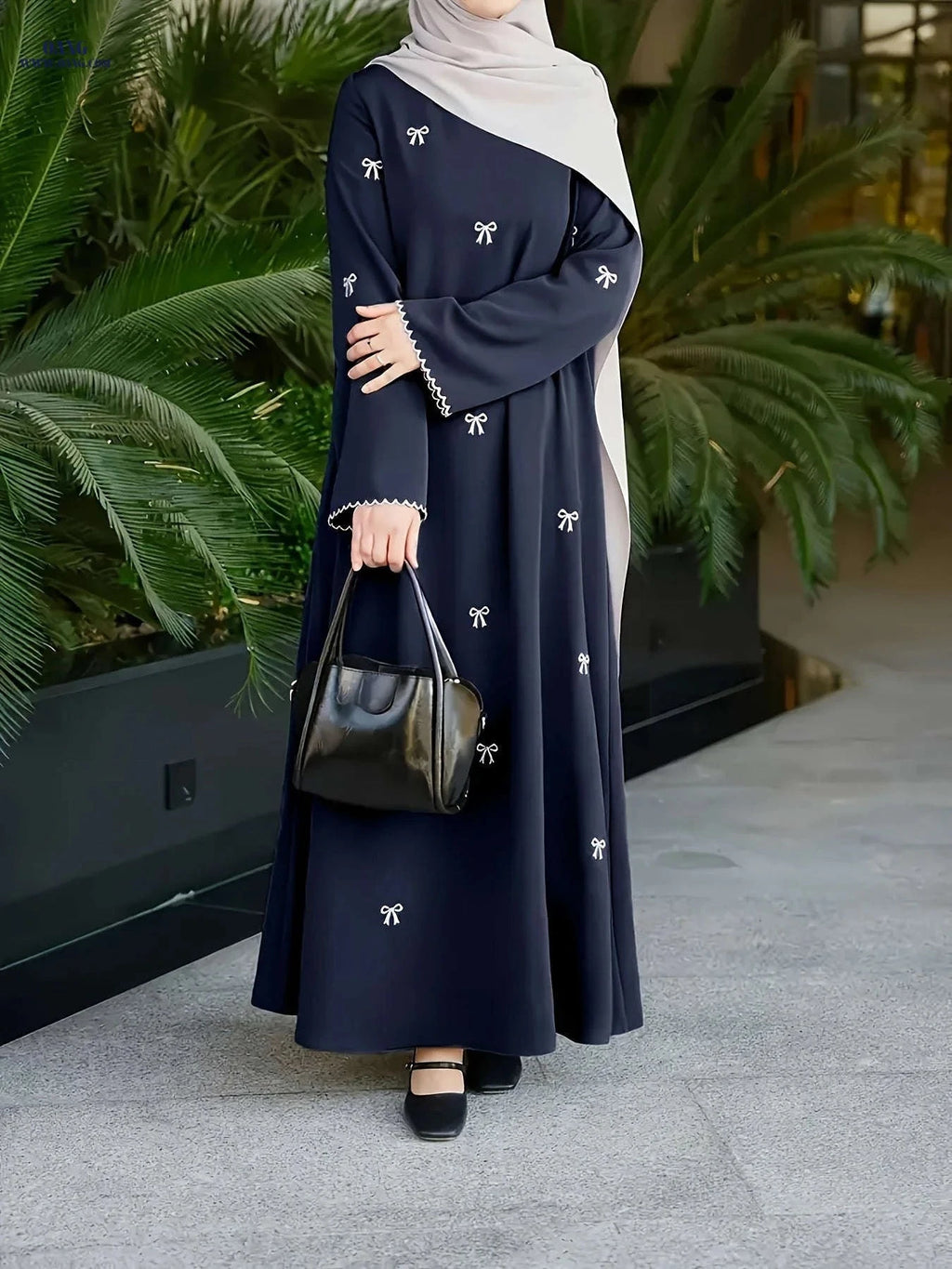 Elegant Long Ramadan Dress with Bow Embroidery - Casual Abaya   OAXG Black / S