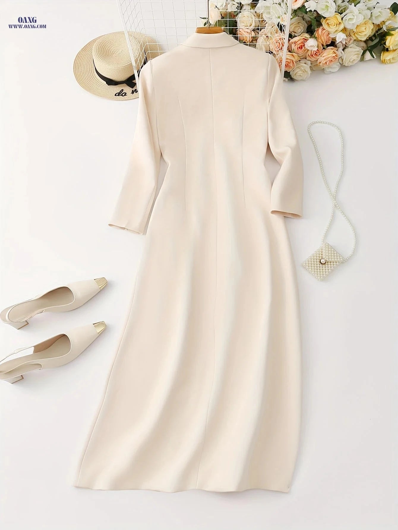 Elegant Long Urban Blazer - Classic Fit, Notched Lapel Style   OAXG 