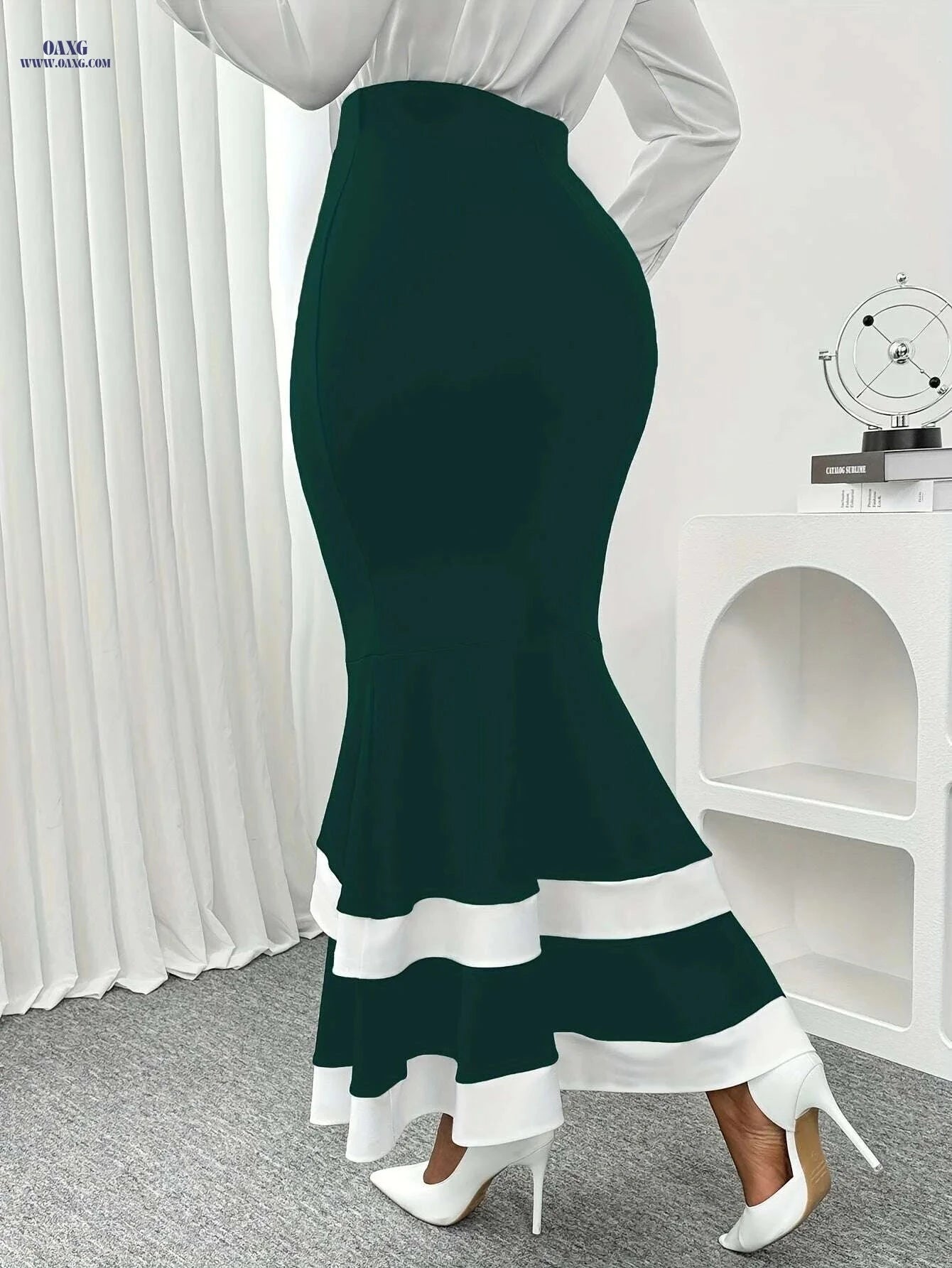 Elegant Mermaid Skirt - Women's Deep Green with White Stripes   OAXG Black / XS
