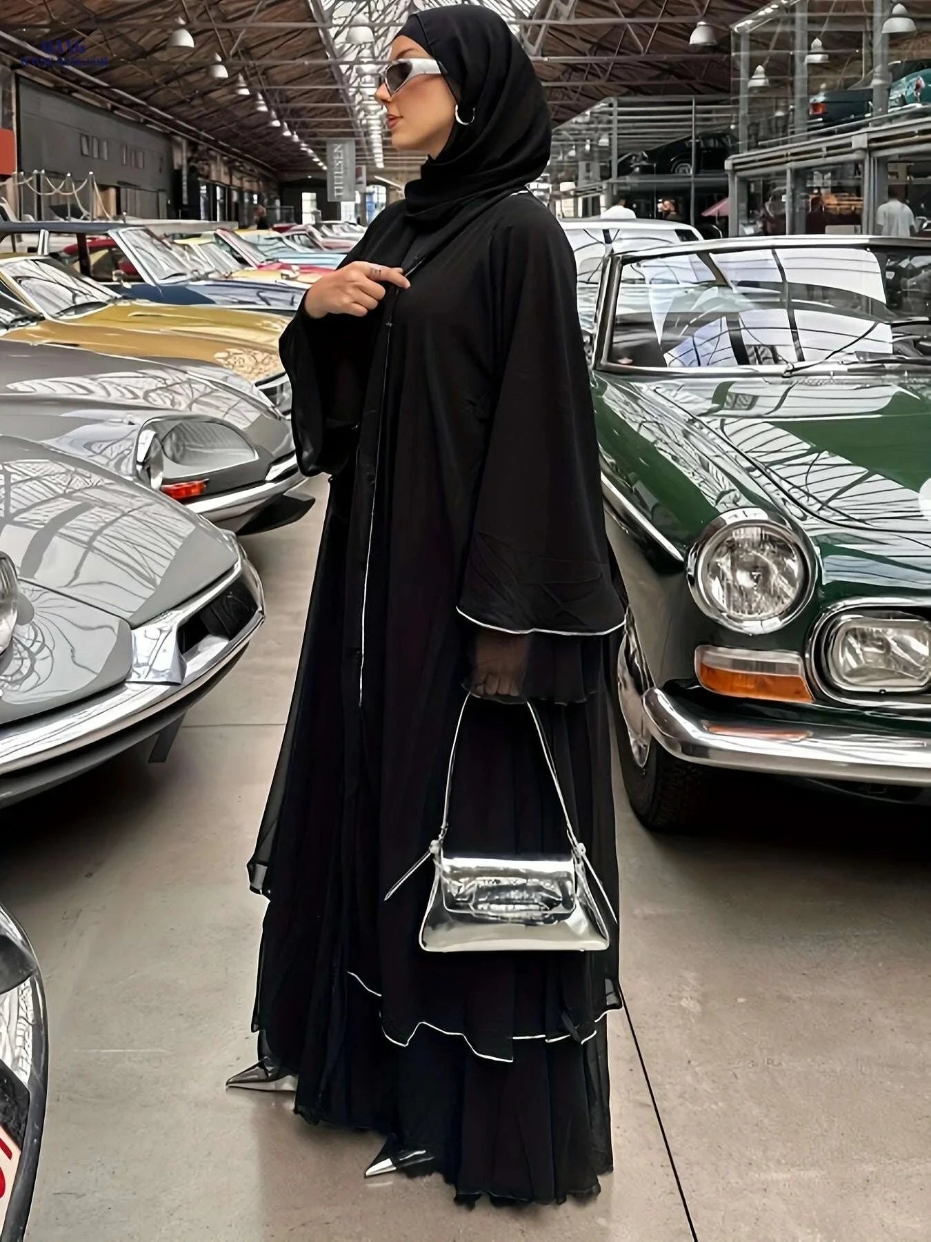 Elegant Middle Eastern Abaya with Rhinestone Trim - Modest Wear   OAXG Black / S