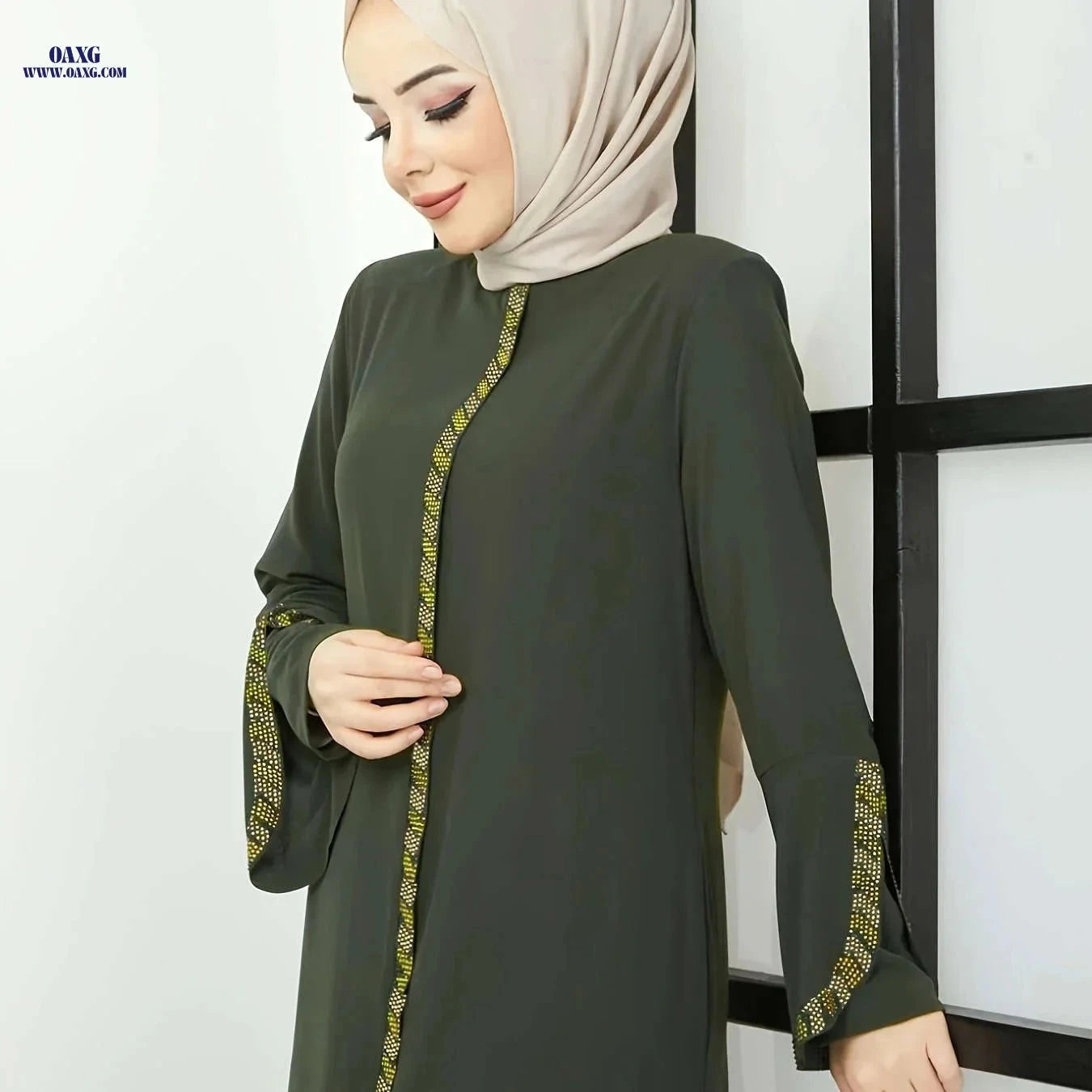 Elegant Muslim Rhinestone Zipper Robe 8360 - Long Length Style   OAXG Black / S