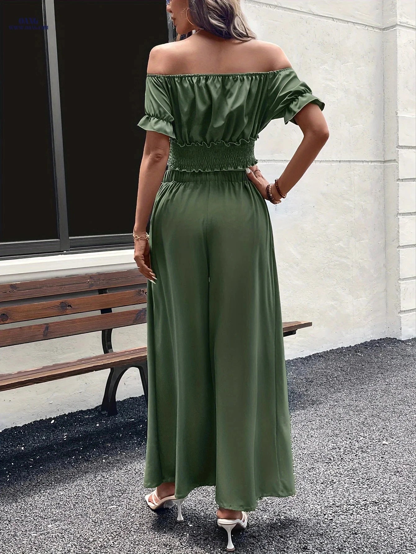 Elegant Off-the-Shoulder Women's Suit - Solid Color, Loose Wide-Leg   OAXG 