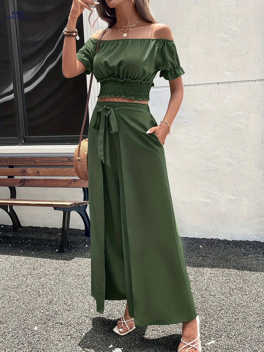Elegant Off-the-Shoulder Women's Suit - Solid Color, Loose Wide-Leg   OAXG Green / XS