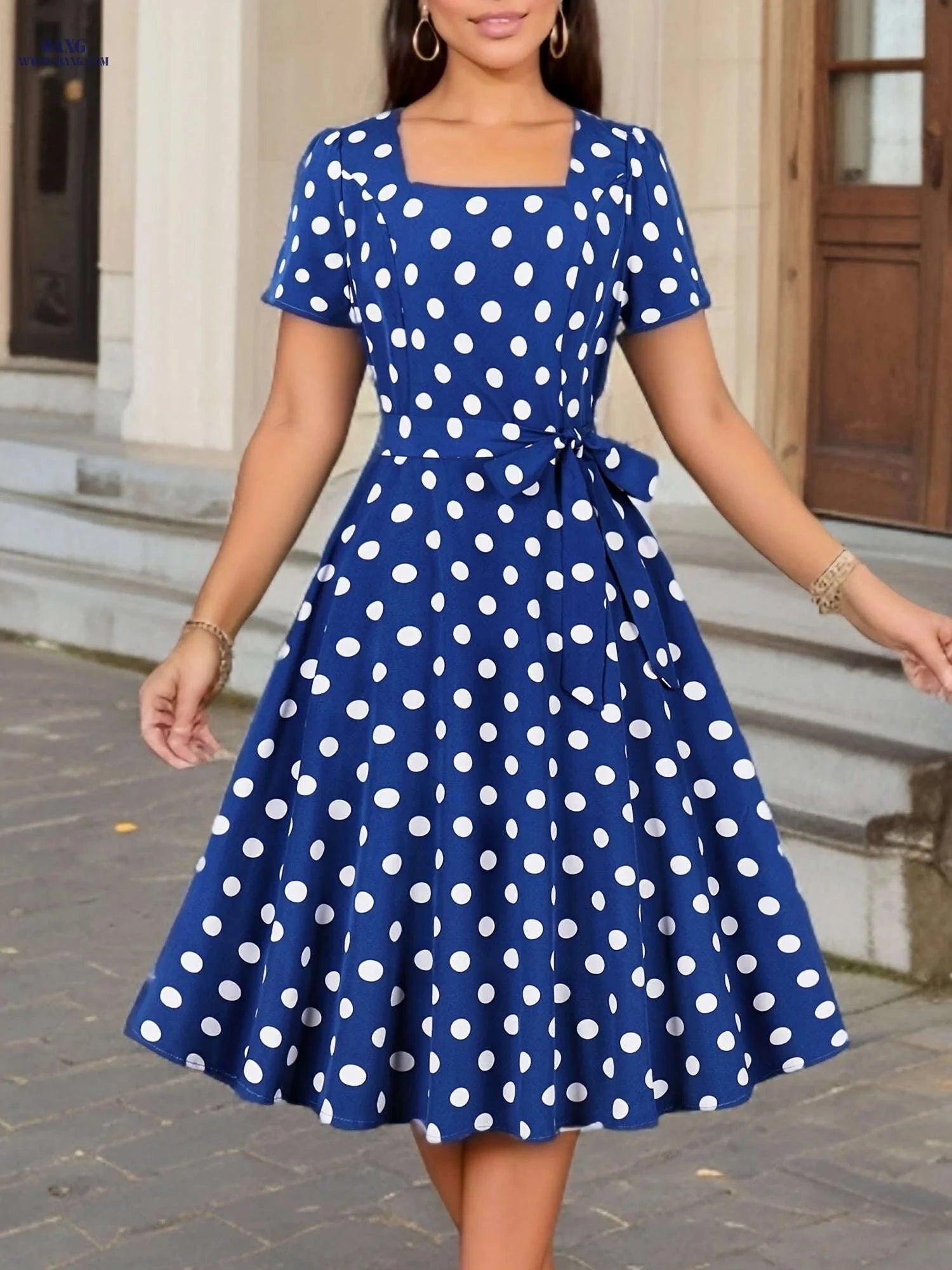 Elegant Polka Dot Short-Sleeve Dress - Square Belted Waist   OAXG 