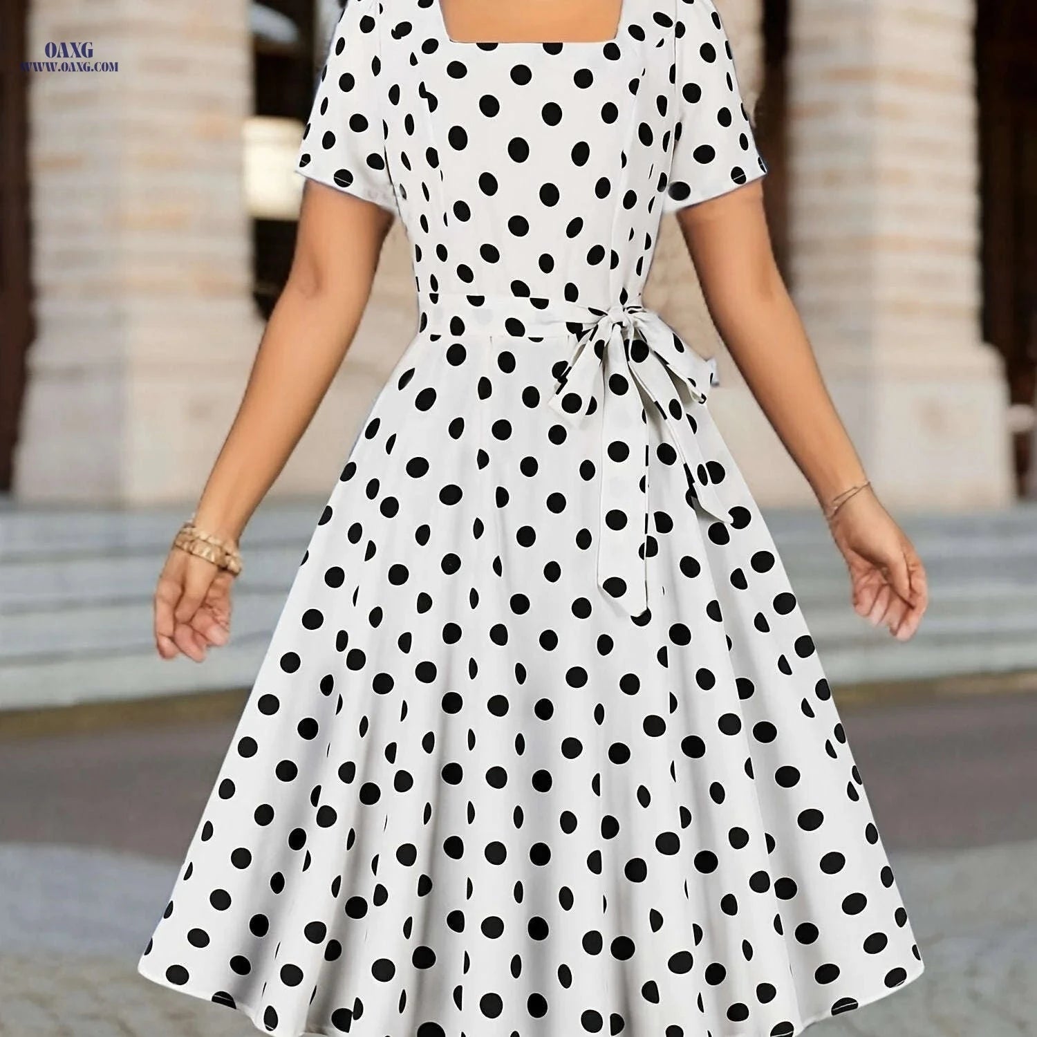 Elegant Polka Dot Short-Sleeve Dress - Square Belted Waist   OAXG 