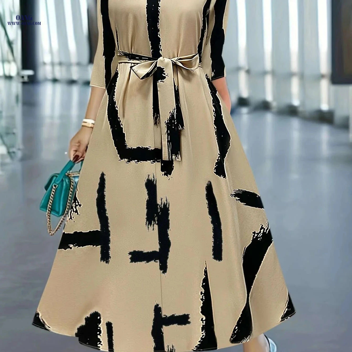 Elegant Printed Dress with Stylish Tie - Perfect for Spring/Fall   OAXG 