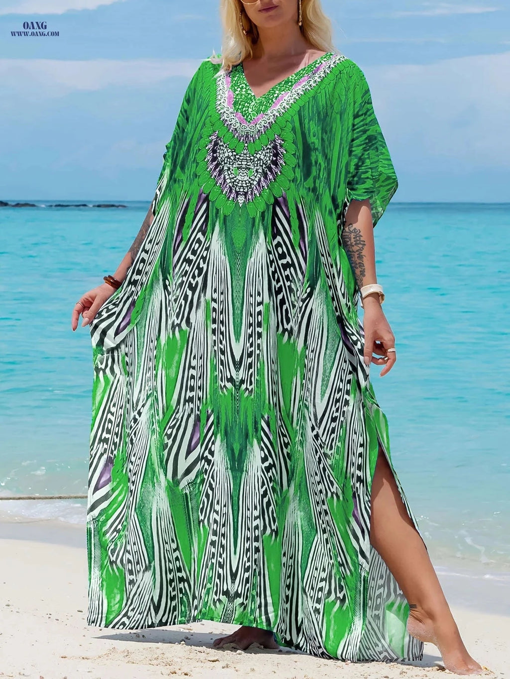 Elegant Ramadan V-neck Kaftan Dress - Batwing Sleeve, Maxi Length   OAXG 