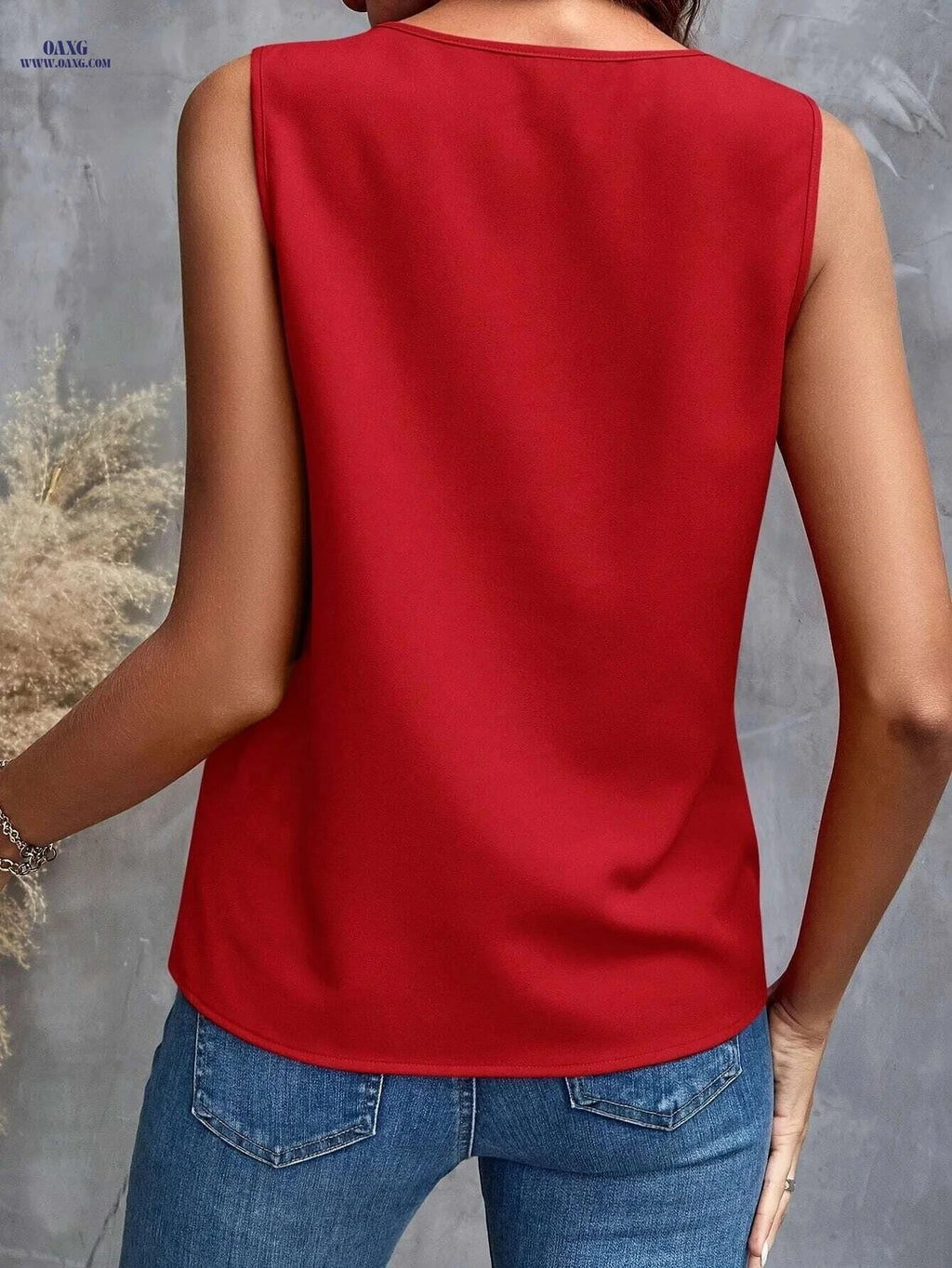 Elegant Ruffled Sleeveless Blouse - Women's V-Neck Summer Top   OAXG 