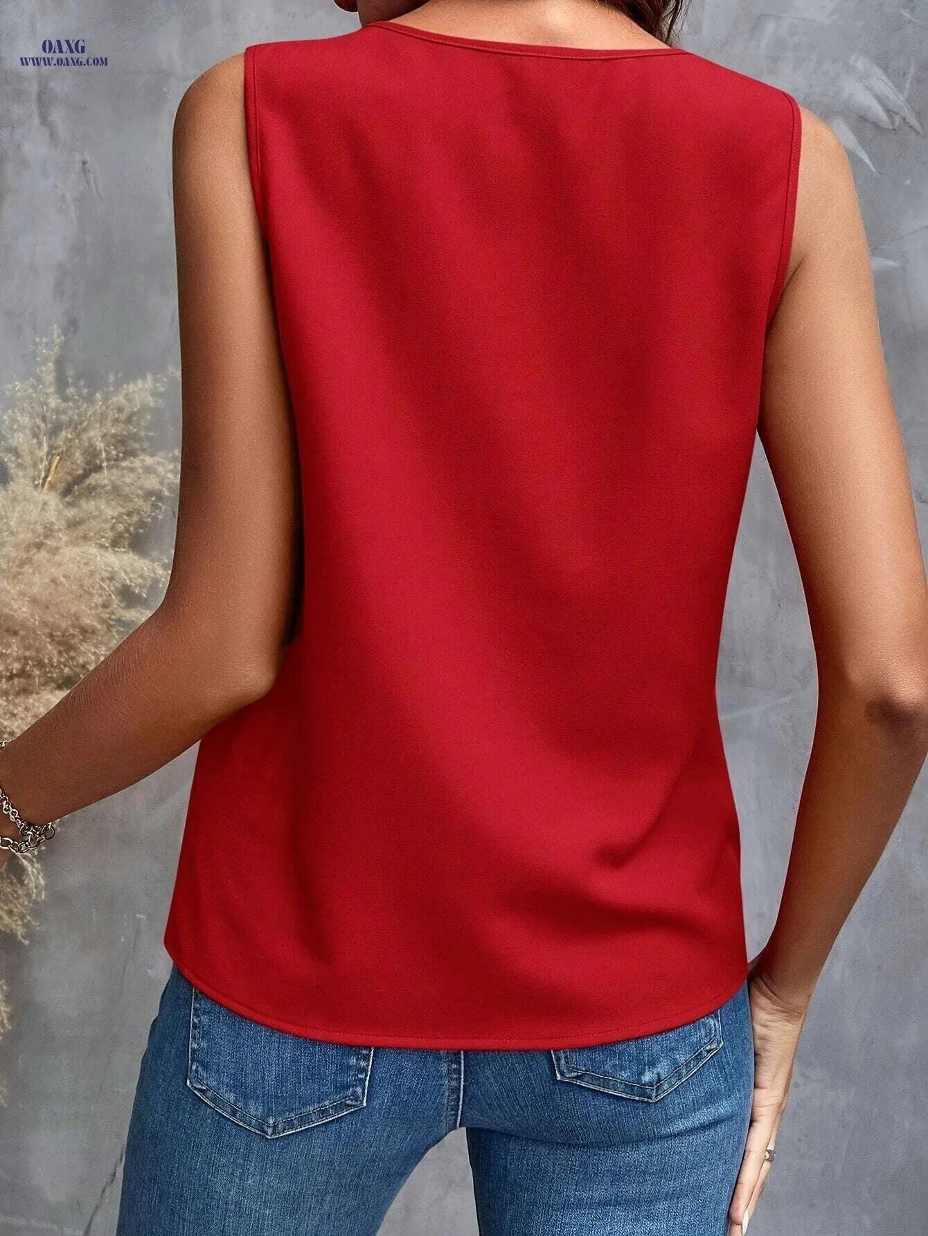 Elegant Ruffled Sleeveless Blouse - Women's V-Neck Summer Top   OAXG 