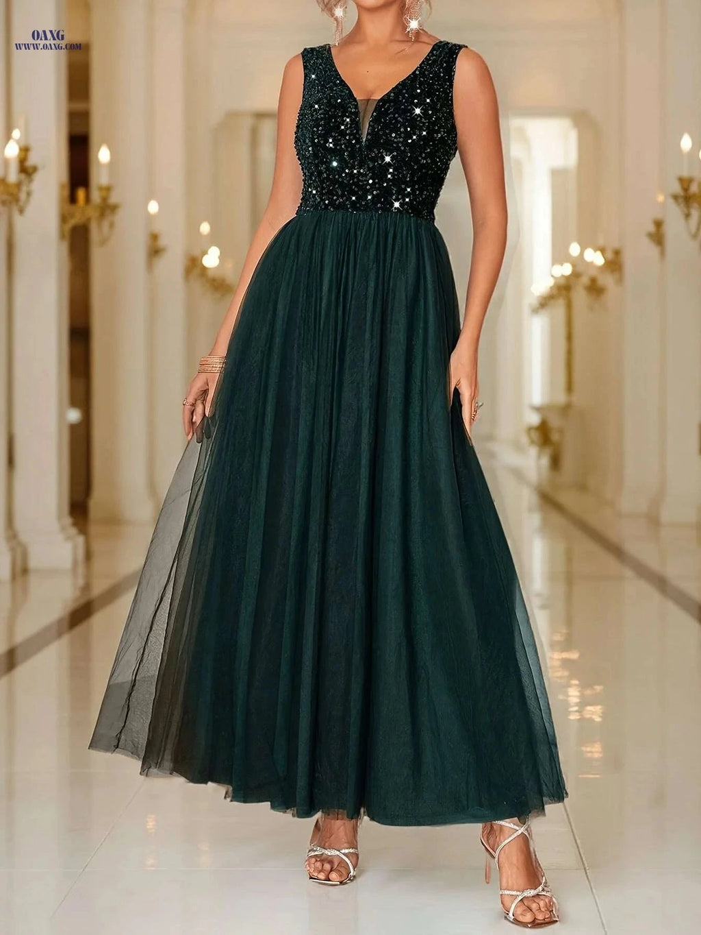Elegant Sequin V-Neck A-Line Dress - Sleeveless Evening Gown   OAXG Light Gold / S