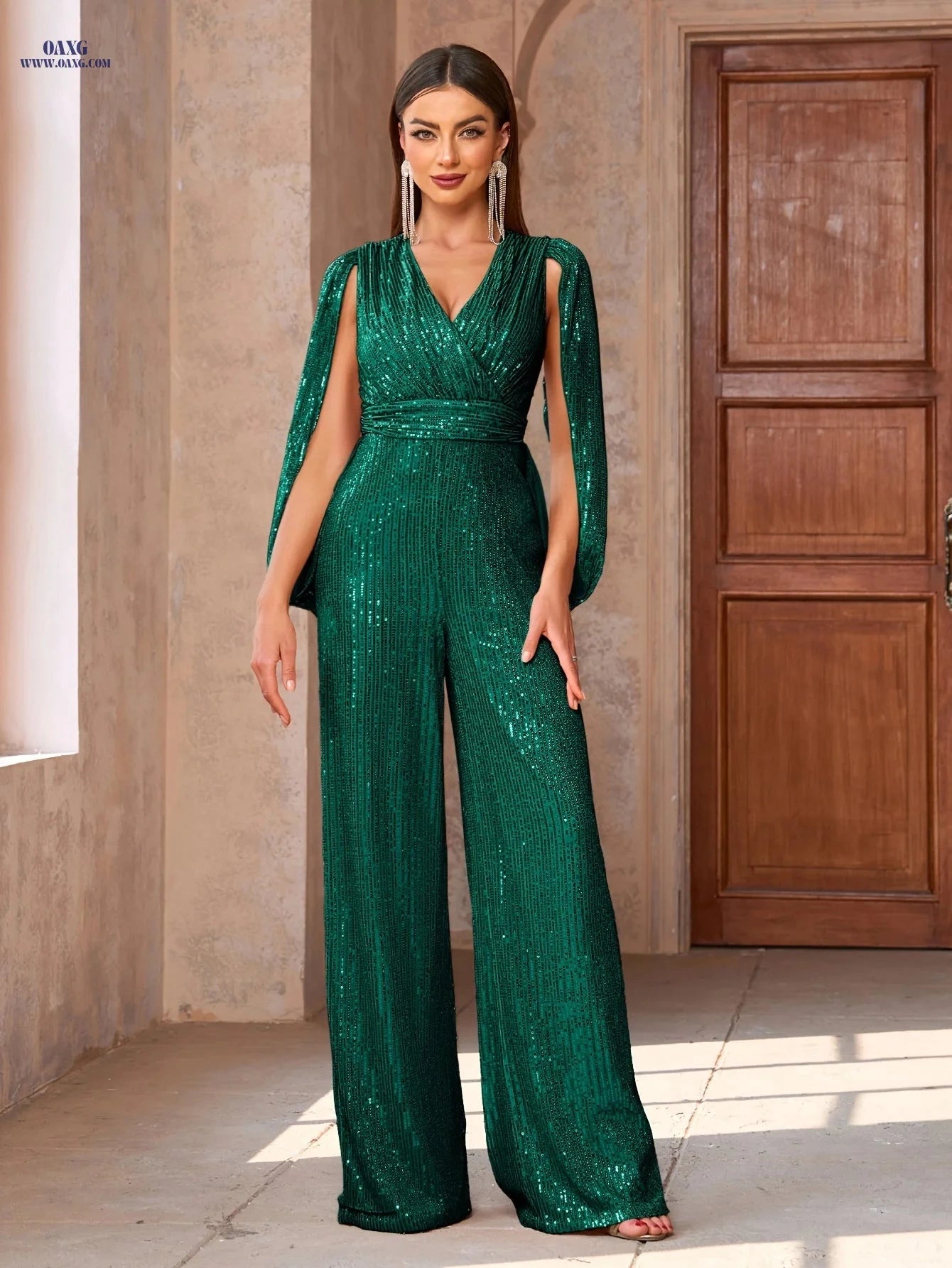 Elegant Sequin V-Neck Jumpsuit - Stylish for Parties & Events   OAXG 