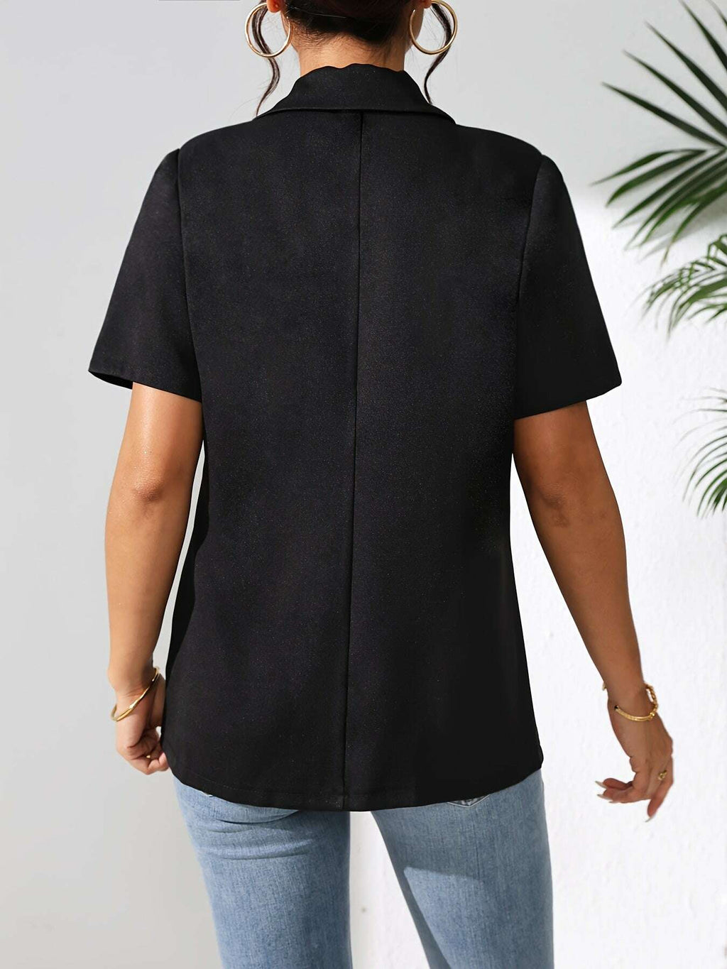 ae98c33b-4985-4059-bd38-256e1c958f5a