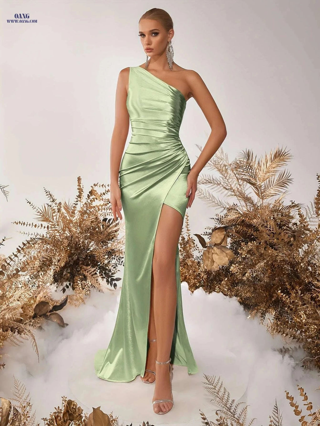 Elegant Slanted Shoulder High-Slit Prom Dress - Bodycon Style   OAXG 