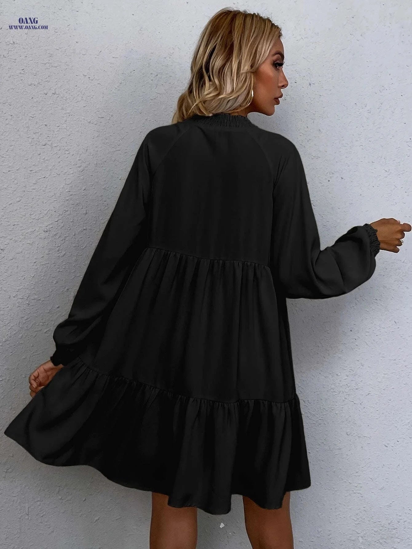 Elegant Solid Color Midi Dress with Lantern Sleeves – V-neck Style   OAXG Black / S