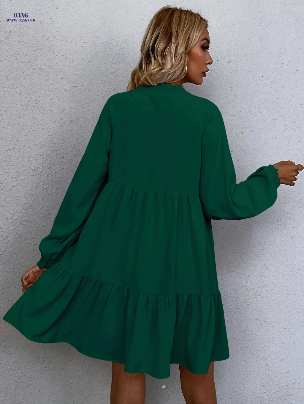 Elegant Solid Color Midi Dress with Lantern Sleeves – V-neck Style   OAXG 