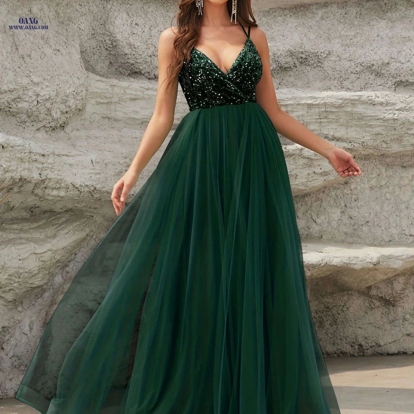 Elegant Spaghetti Strap Wedding Dress - High Waist Loose Fit Maxi   OAXG 