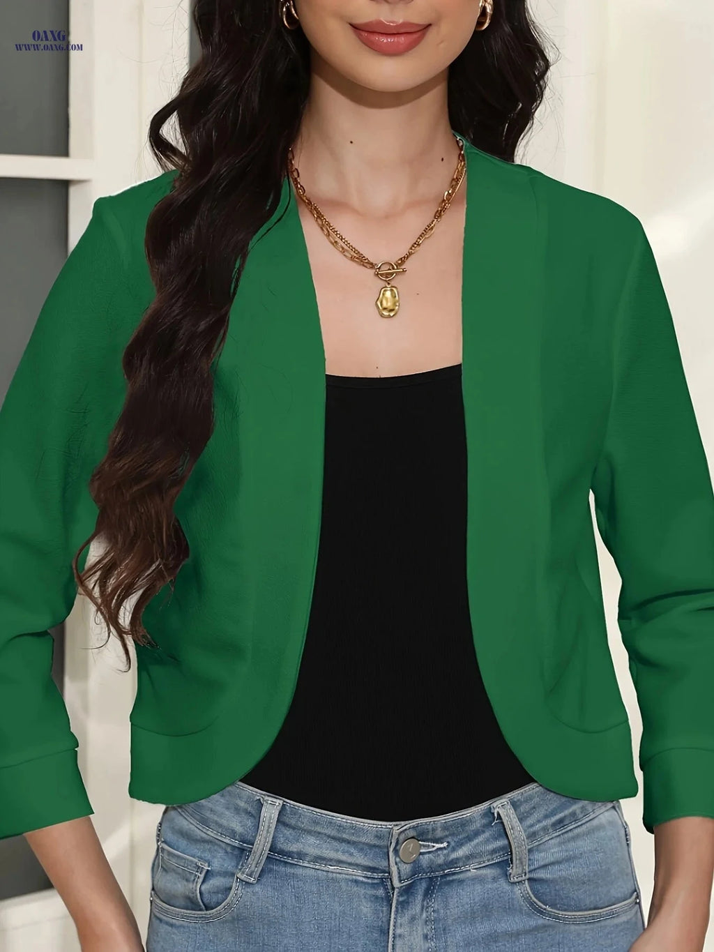 Elegant Tailored Short Blazer - Rounded Corners & Long Sleeves   OAXG 