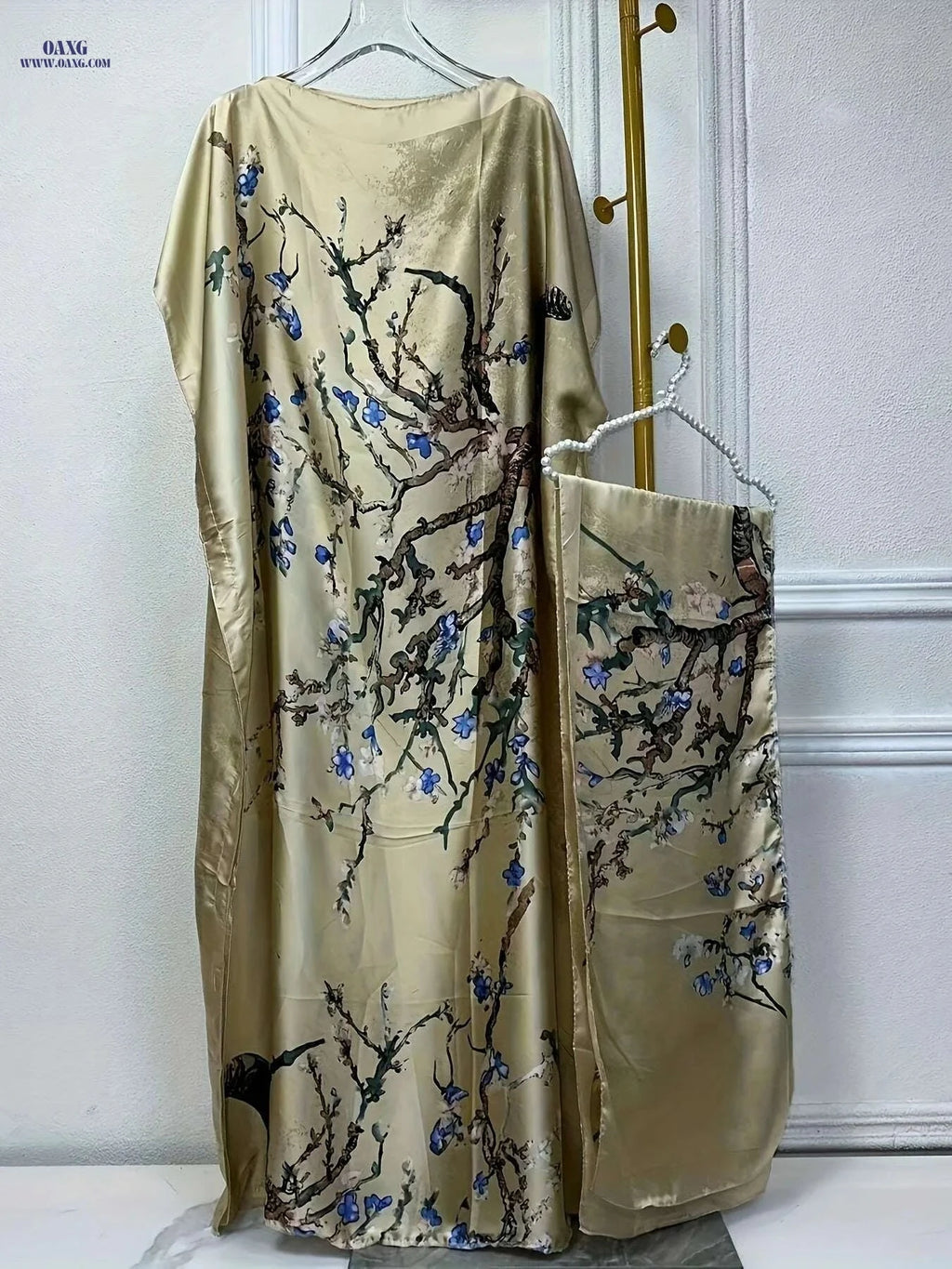 Elegant Tree Print Crew Neck Kaftan Dress with Batwing Sleeves   OAXG 