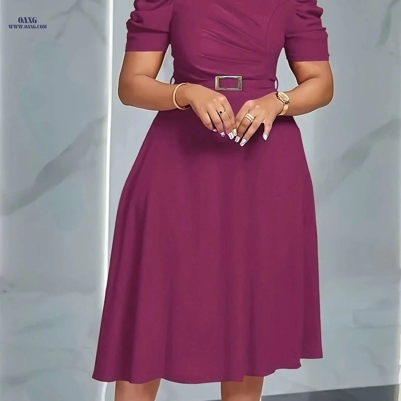 Elegant V-Neck Midi Dress - Ruffle Details for Spring/Summer   OAXG 
