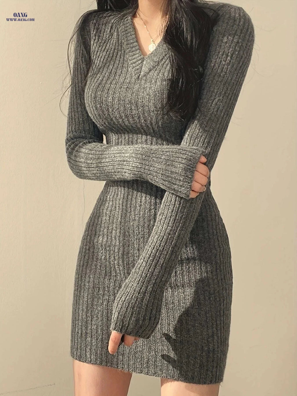 Elegant V Neck Sweater Dress - Long Sleeve Bodycon for Fall   OAXG 