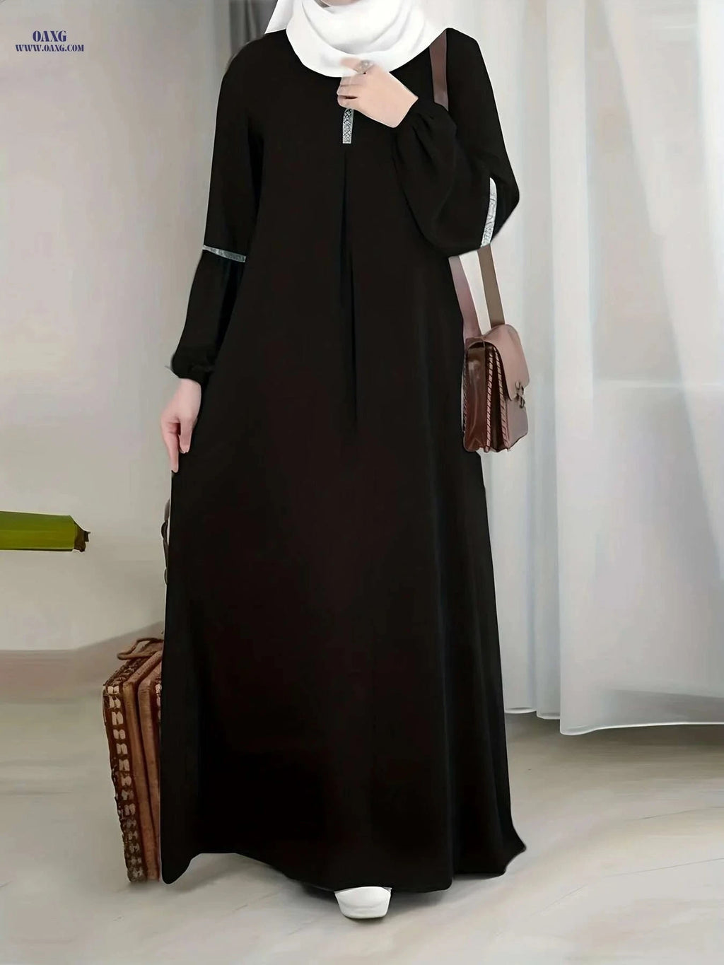 Elegant Women's Arabic Sequin Abaya - Round Neck Long Sleeve Style   OAXG crimson / S