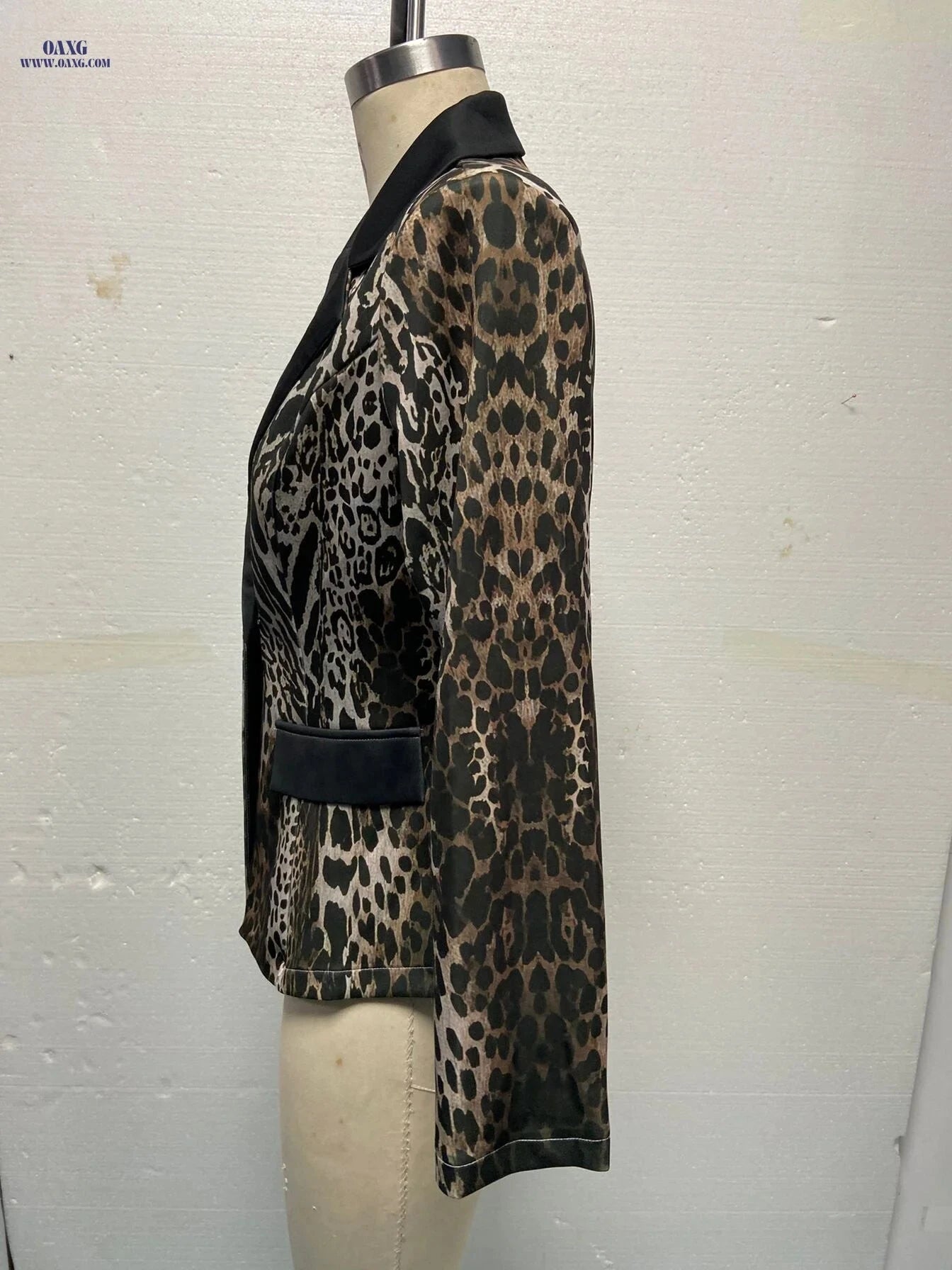 Elegant Women's Blazers & Autumn Coats - Perfect for Travel   OAXG 