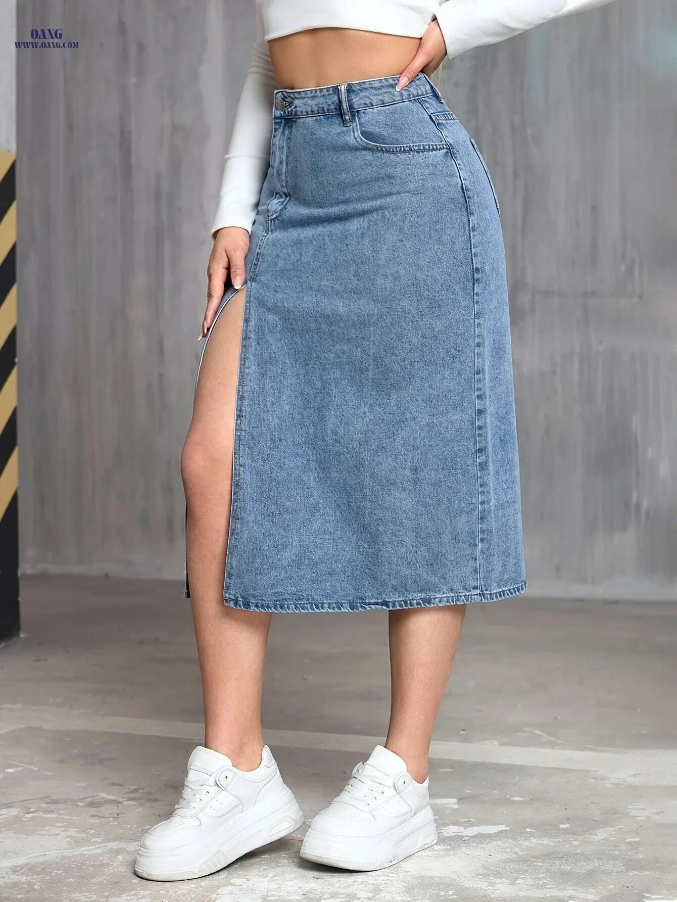 Elegant Women’s Casual Denim Skirt - Mid-Stretch, Side Slit Design   OAXG 