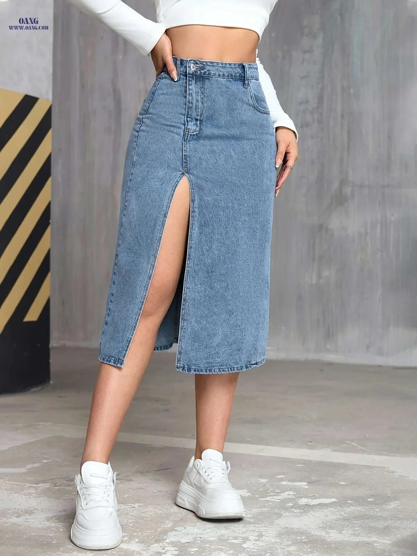Elegant Women’s Casual Denim Skirt - Mid-Stretch, Side Slit Design   OAXG Light Blue / XS