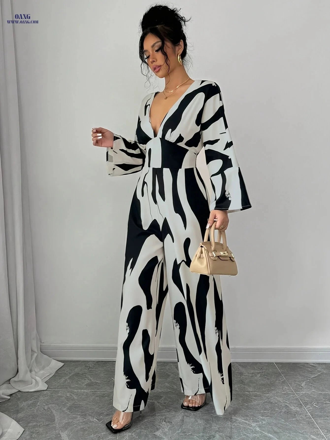 Elegant Women's Casual Jumpsuit - Black and White Print for Summer   OAXG Mixed colors / S