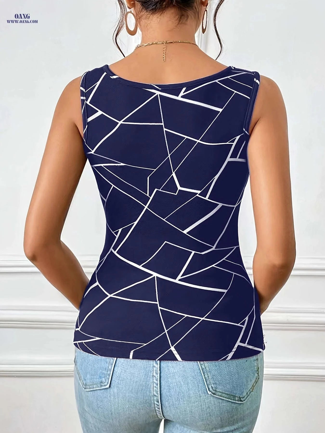 Elegant Women's Casual Tank Top - Allover Print Crew Neck   OAXG Black / M