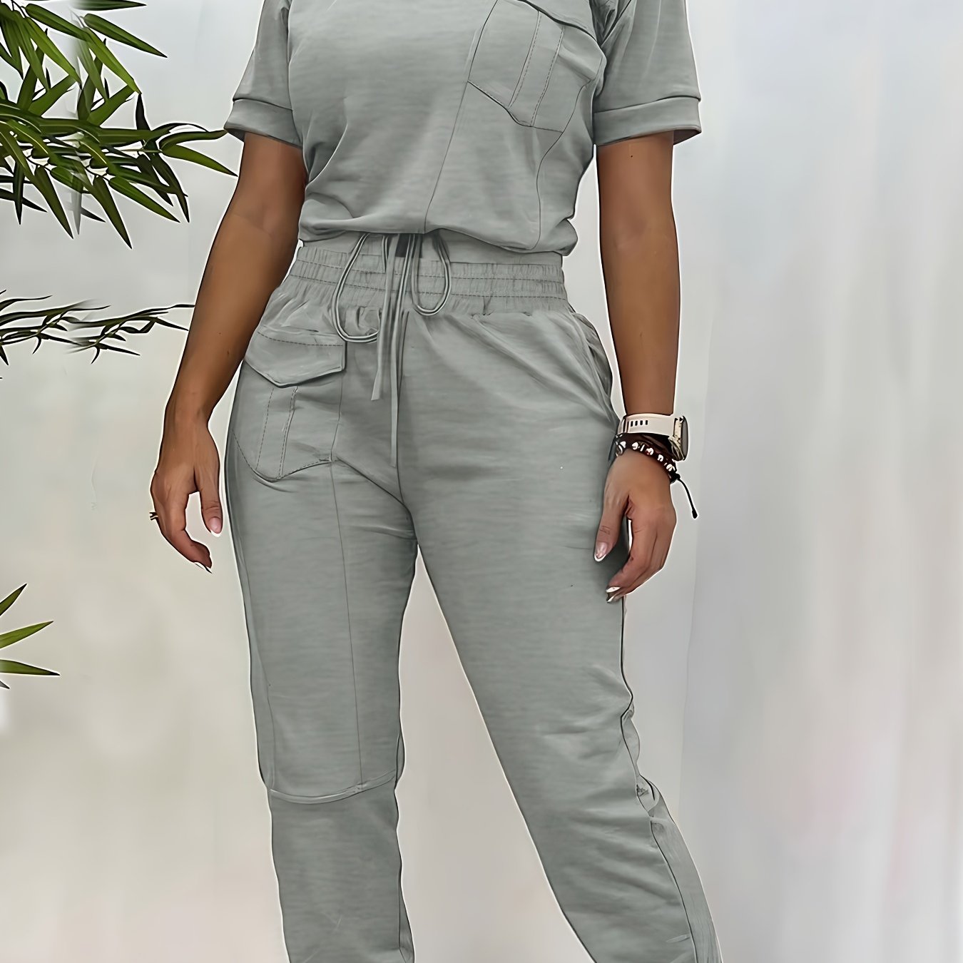 Elegant Women's Casual Two-Piece Set - Short Sleeve Top & Pants   OAXG 