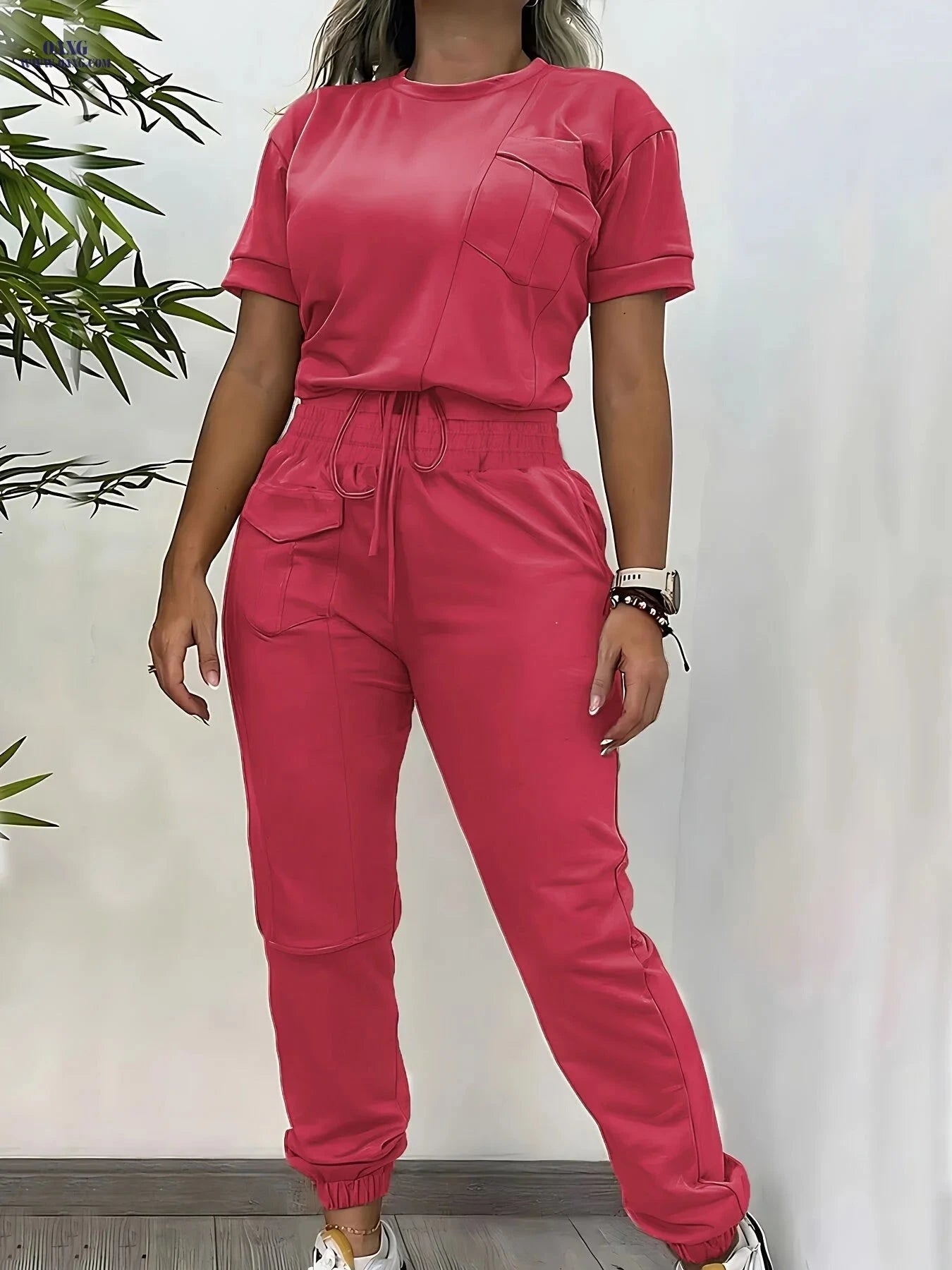 Elegant Women's Casual Two-Piece Set - Short Sleeve Top & Pants   OAXG 