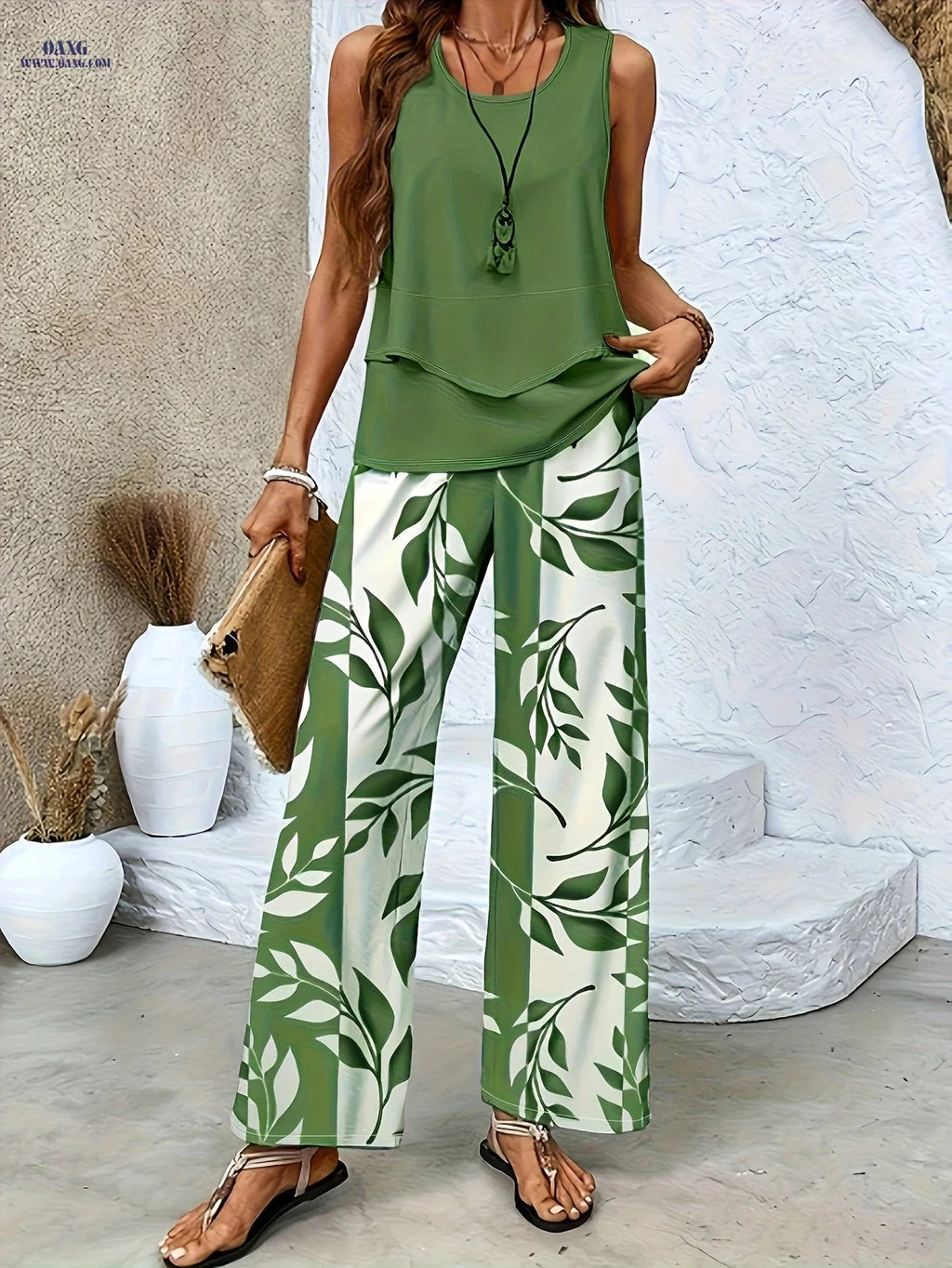 Elegant Women's Floral Print Sleeveless Top & Wide-Leg Pants Set   OAXG 