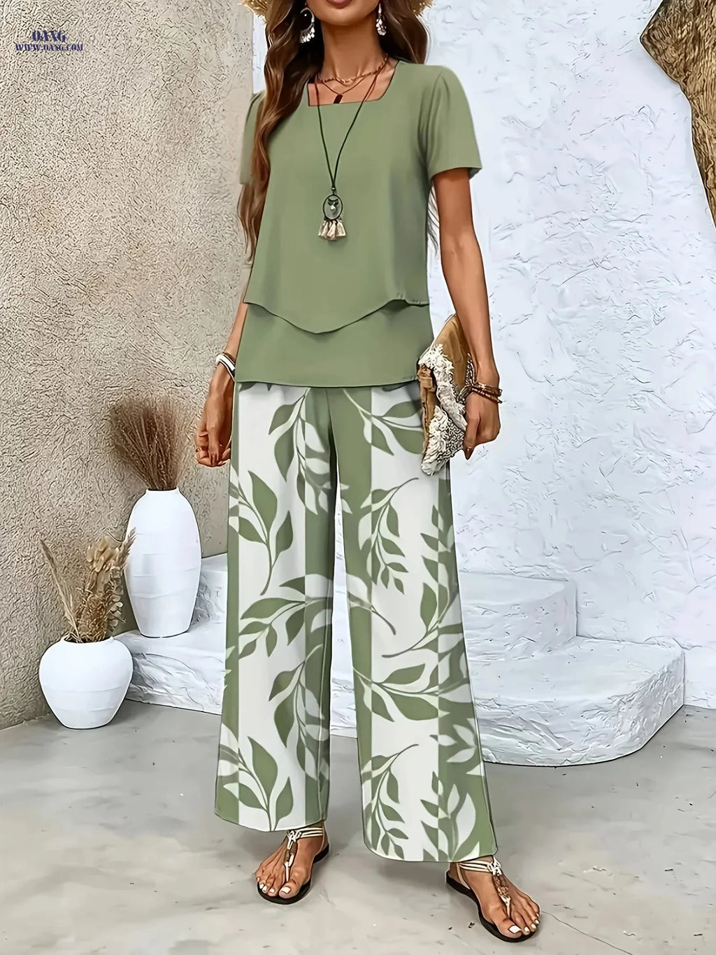 Elegant Women's Floral Printed Set - Short Sleeve & Pants   OAXG khaki flower type / S