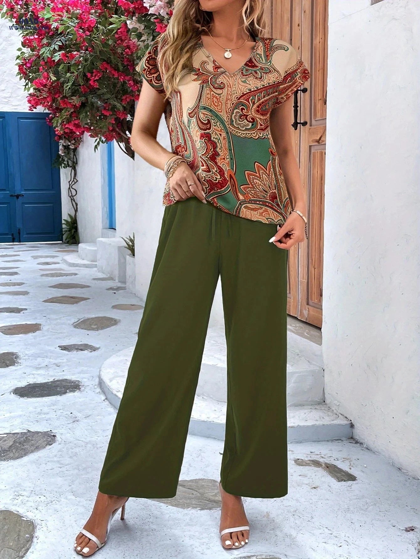 Elegant Women's Green Pantsuit - Floral Design for Spring/Summer   OAXG Black / S