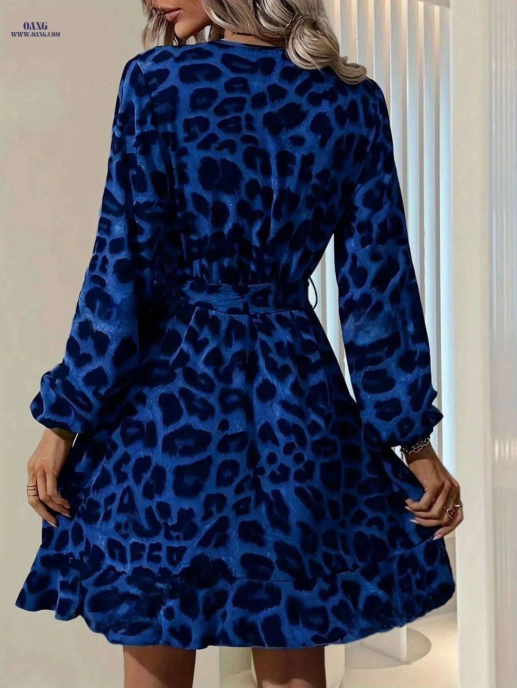 Elegant Women's Leopard Print Dress - Fit and Flare Style   OAXG Multicolor / S