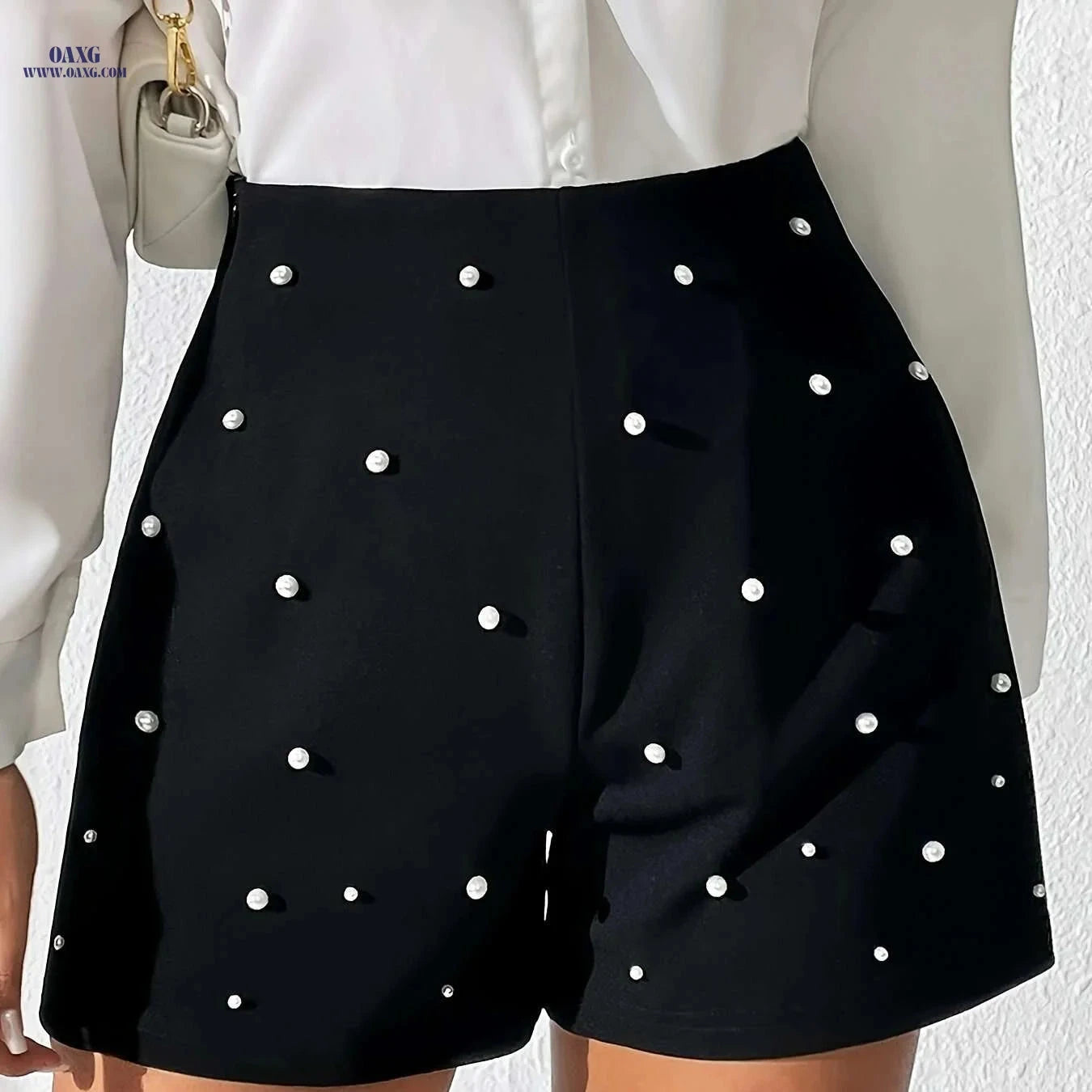 Elegant Women's Loose Fit High Waist Shorts - Comfortable & Stylish   OAXG 