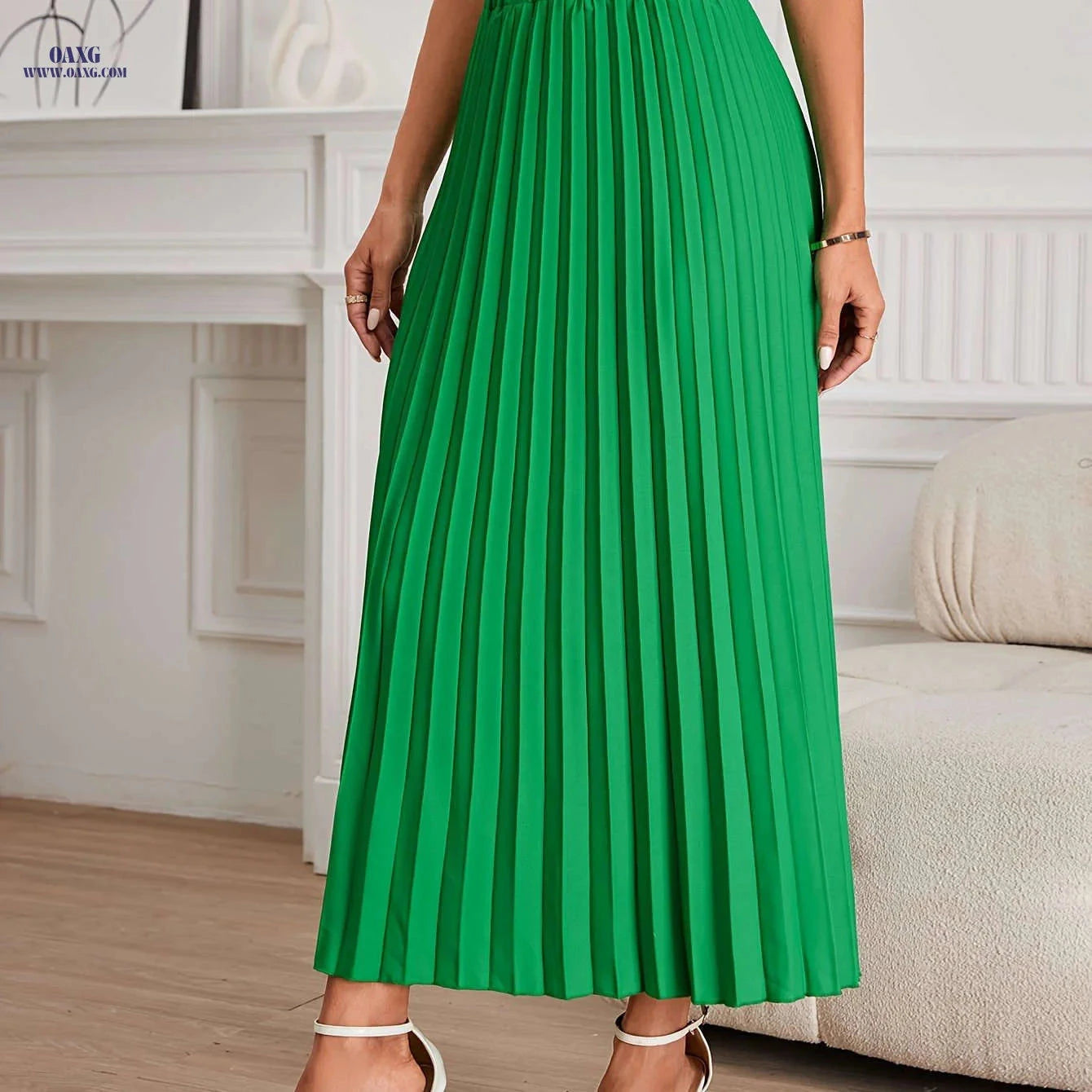 Elegant Women's Pleated Skirt - 100% Polyester for Spring/Summer   OAXG 