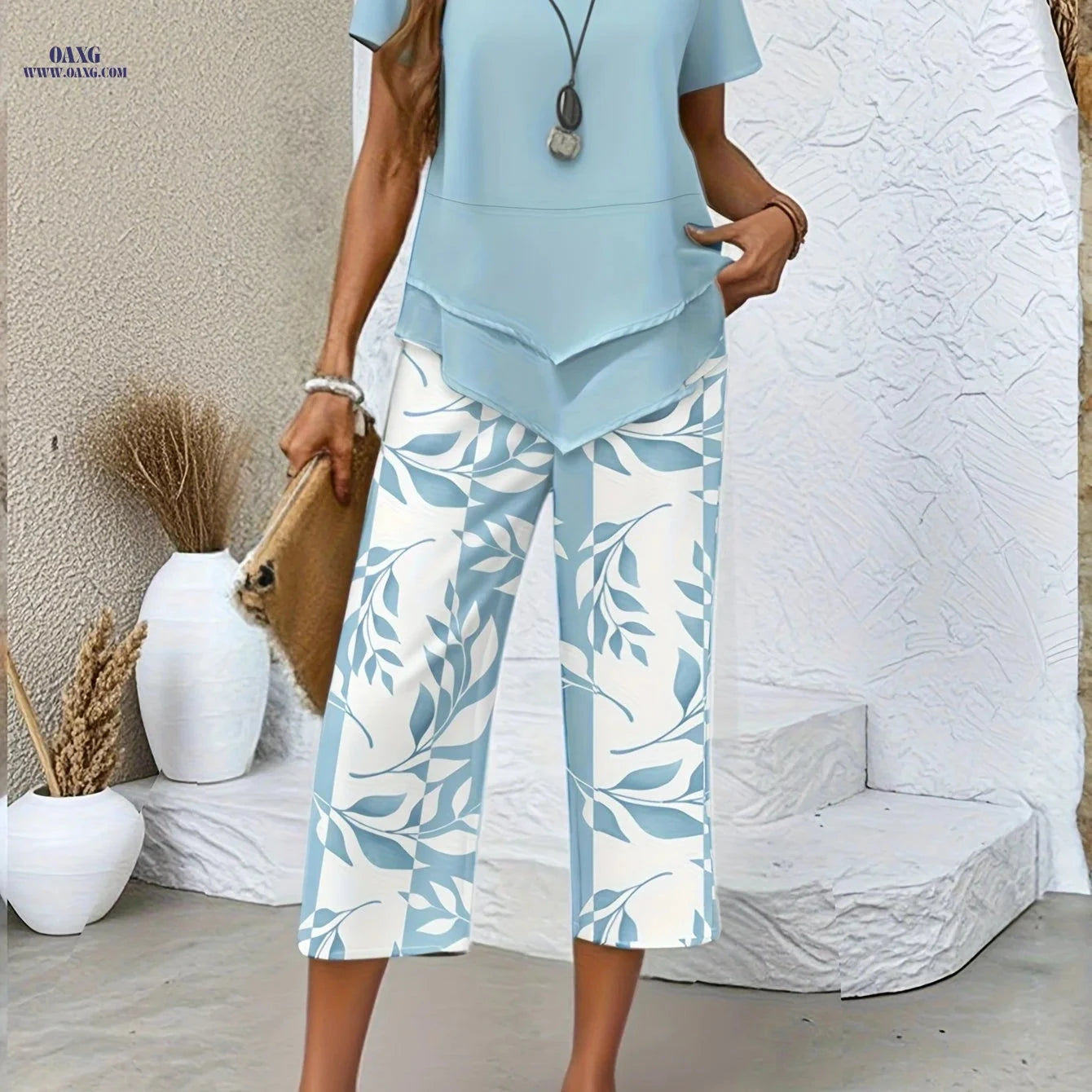 Elegant Women's Short-Sleeved Top + Botanical Print Shorts Set   OAXG Green / S