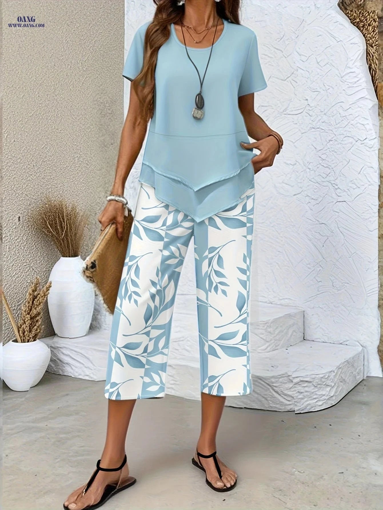 Elegant Women's Short-Sleeved Top + Botanical Print Shorts Set   OAXG Green / S
