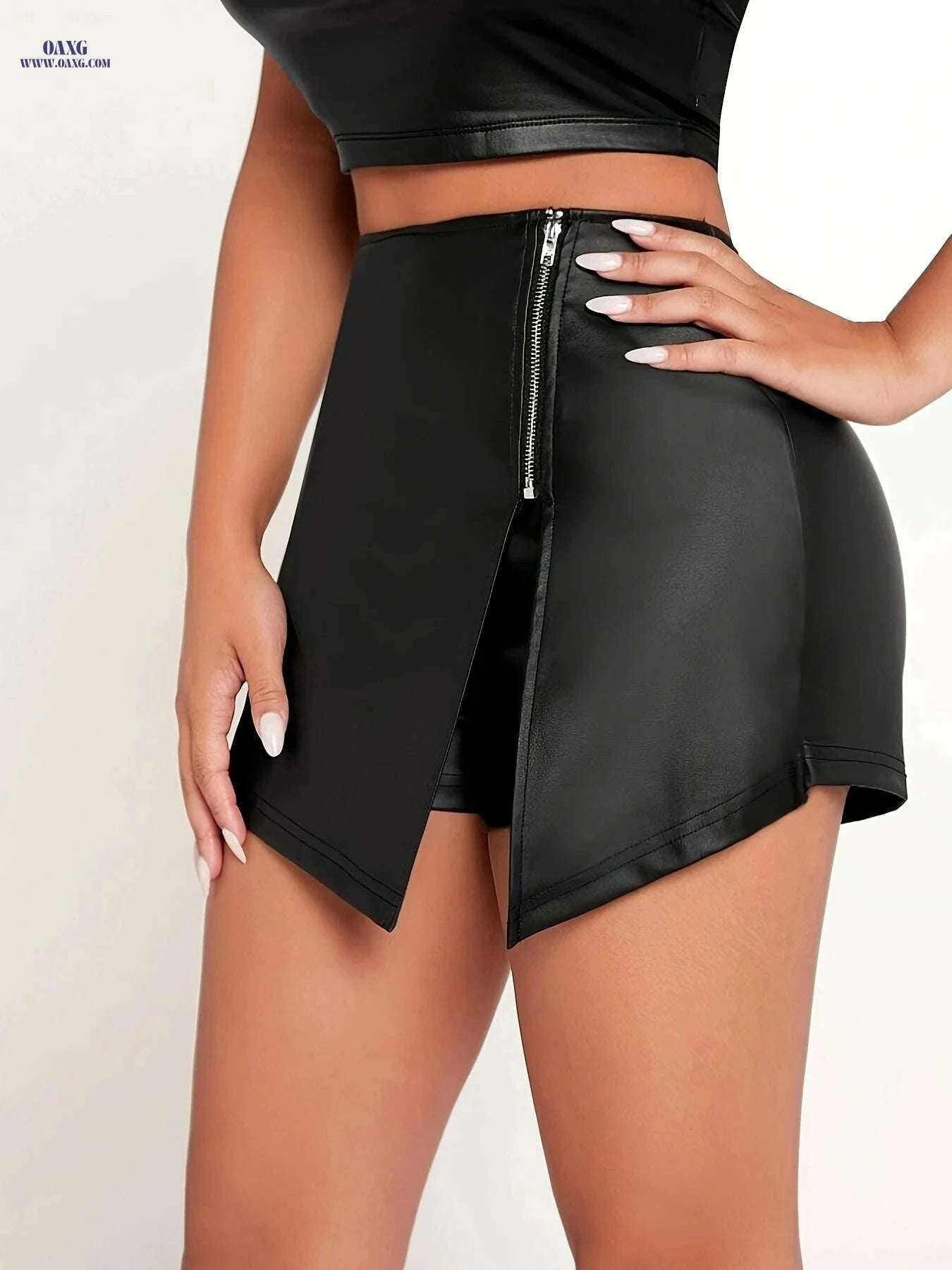 Elegant Women's Shorts - Solid Color, Mid Elasticity, Zipper Detail   OAXG 