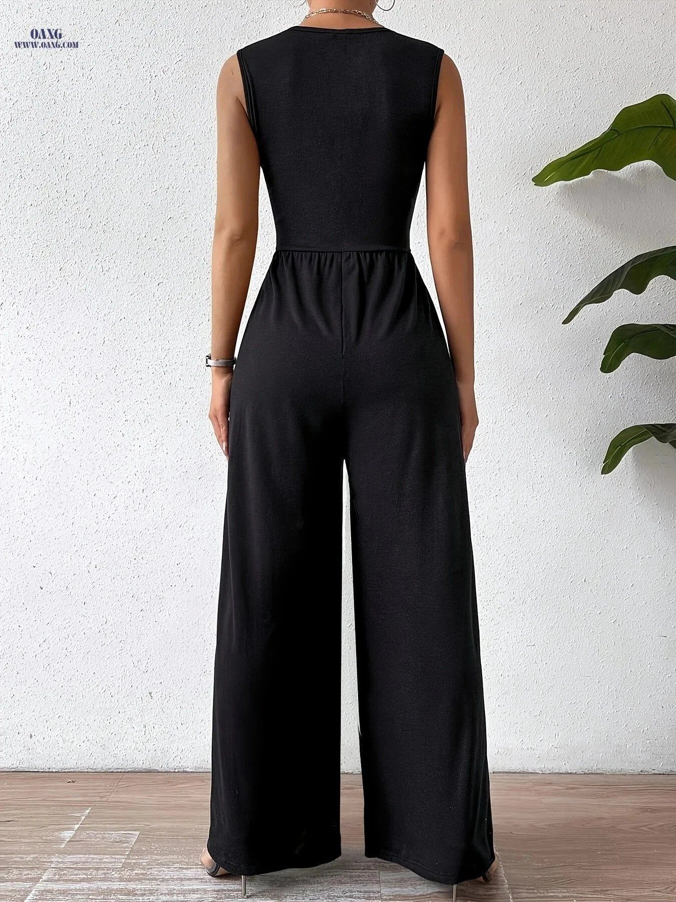 Elegant Women's Sleeveless Jumpsuit - Waist-Cinching Casual Style   OAXG Black / S
