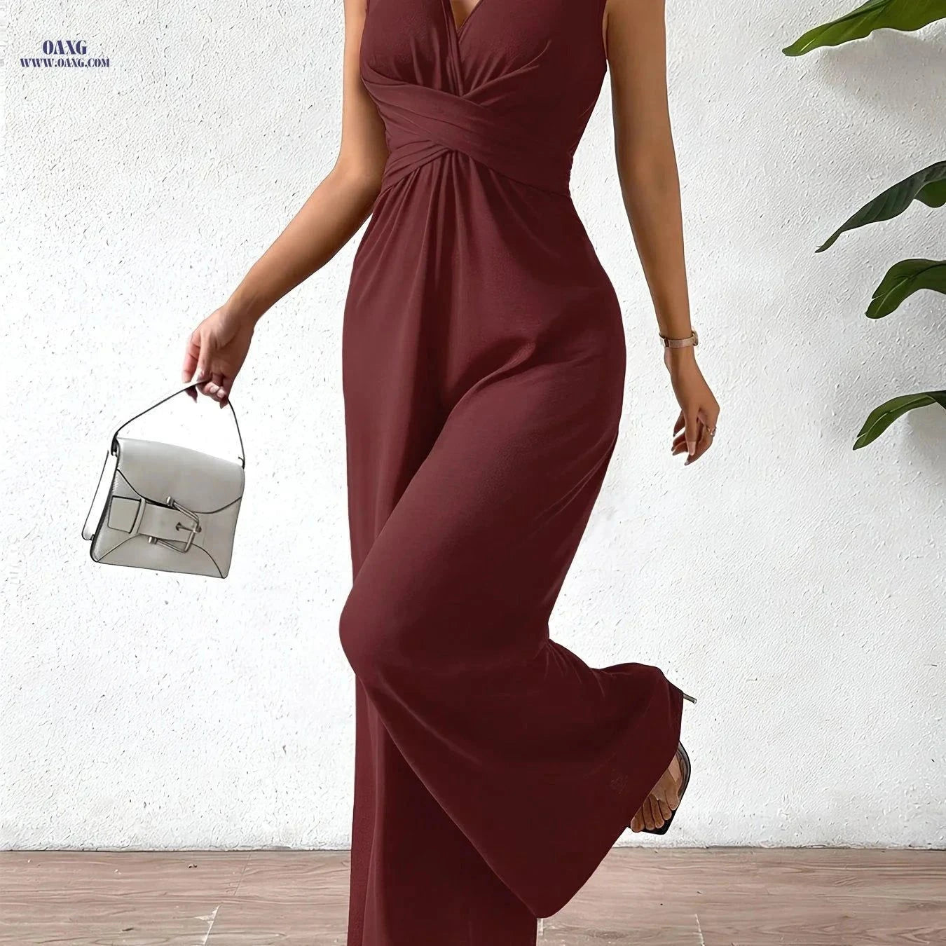Elegant Women's Sleeveless Jumpsuit - Waist-Cinching Casual Style   OAXG Black / S